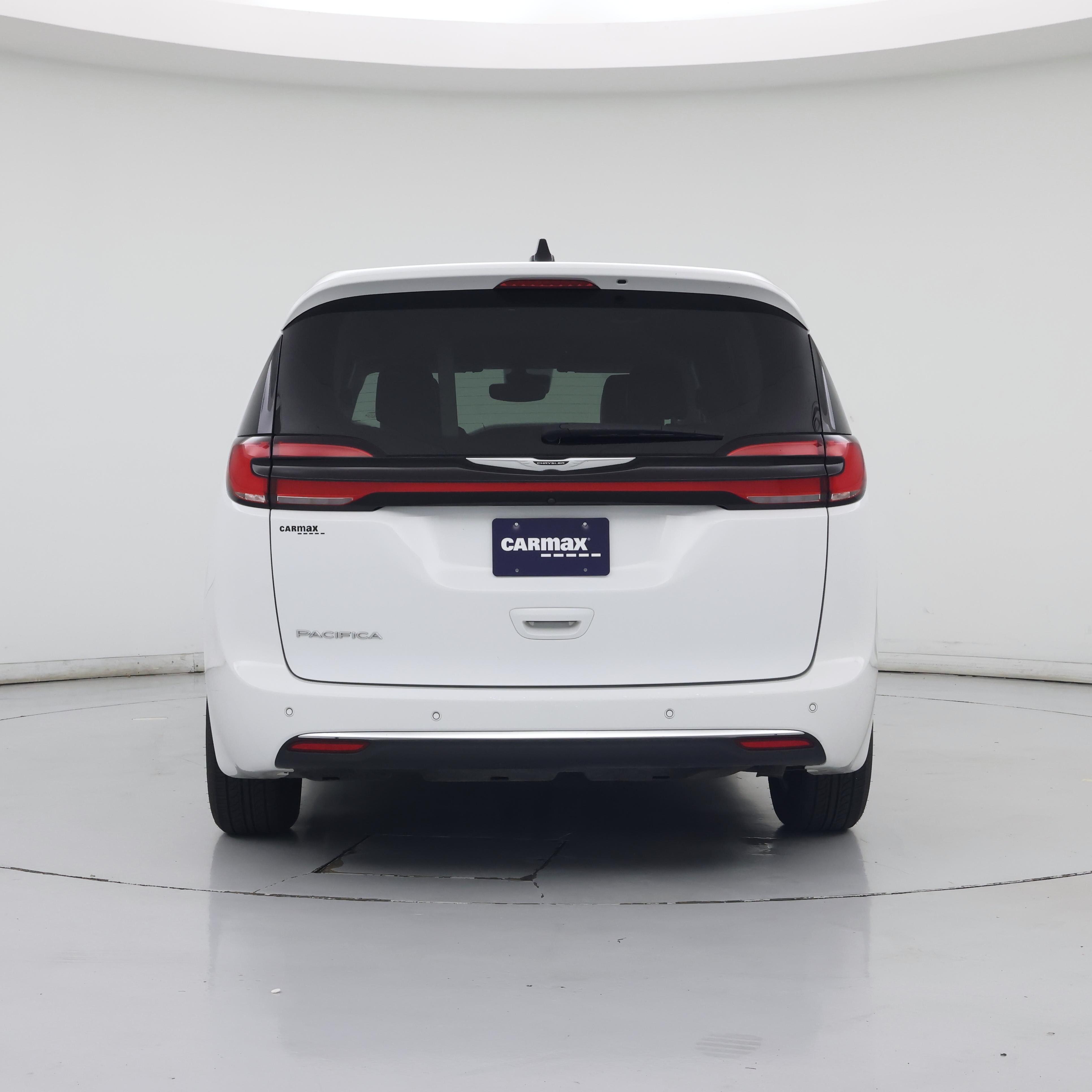 Thumbnail: 2024 Chrysler Pacifica - 6