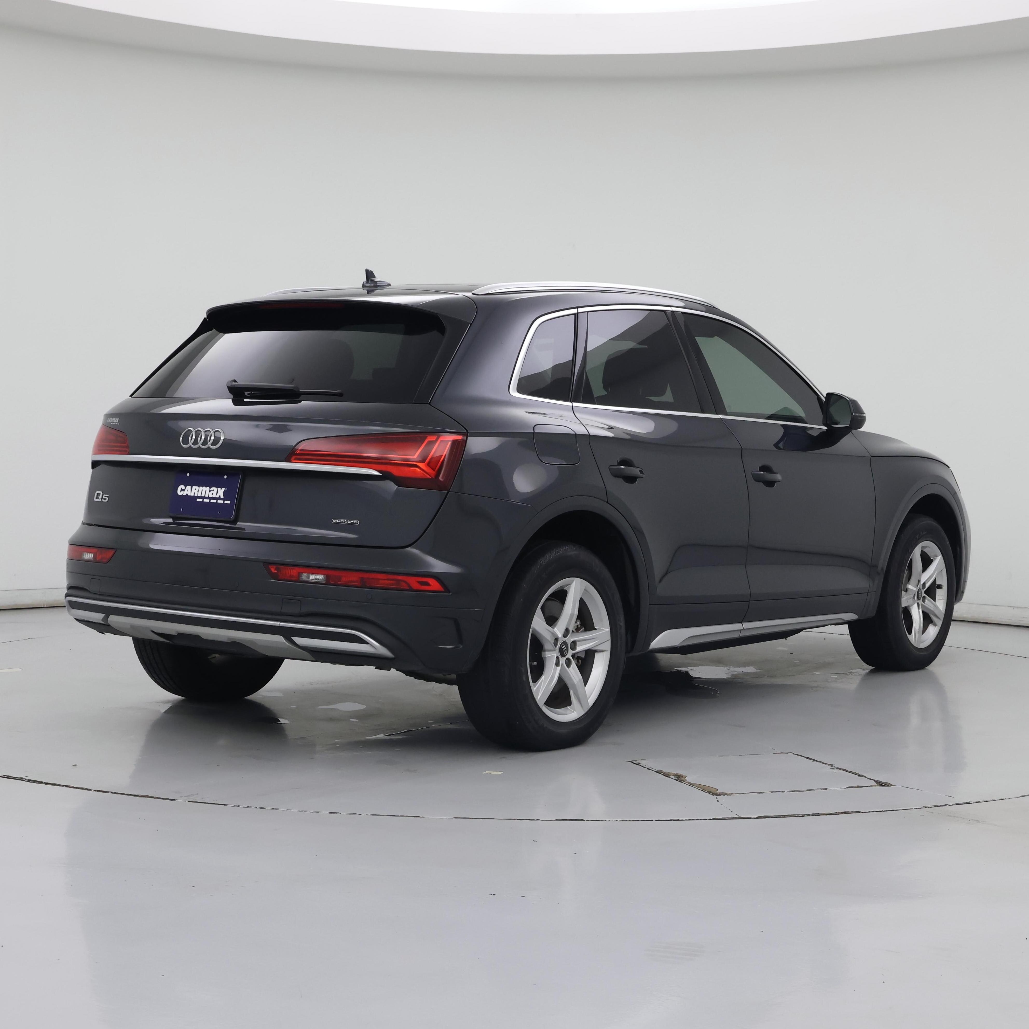 Thumbnail: 2023 Audi Q5 - 8