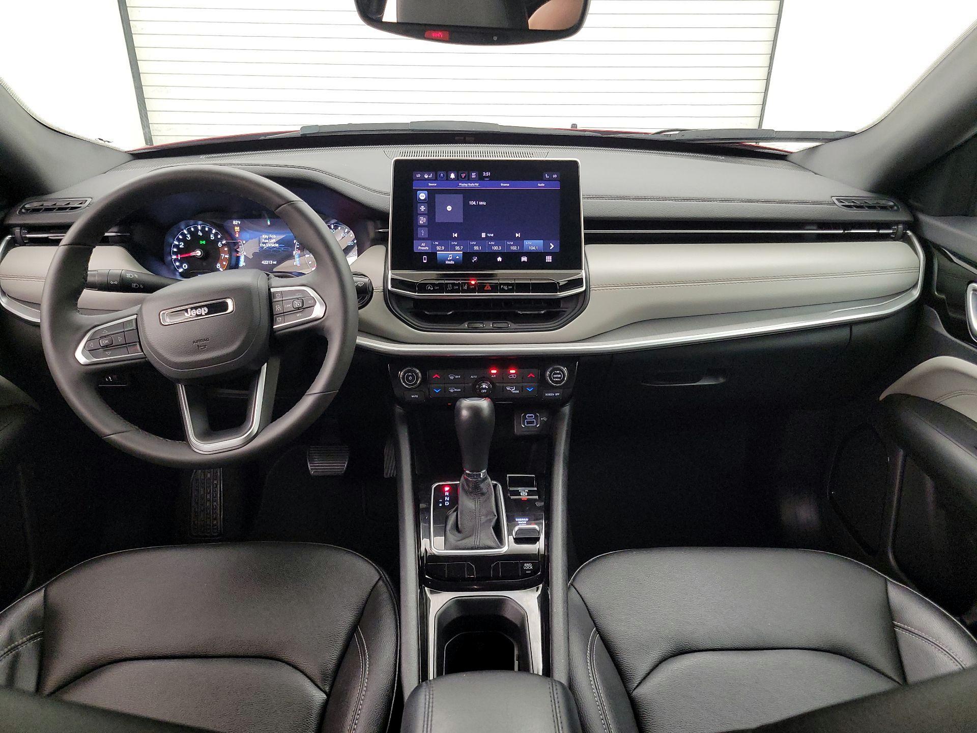 Thumbnail: 2025 Jeep Compass - 9