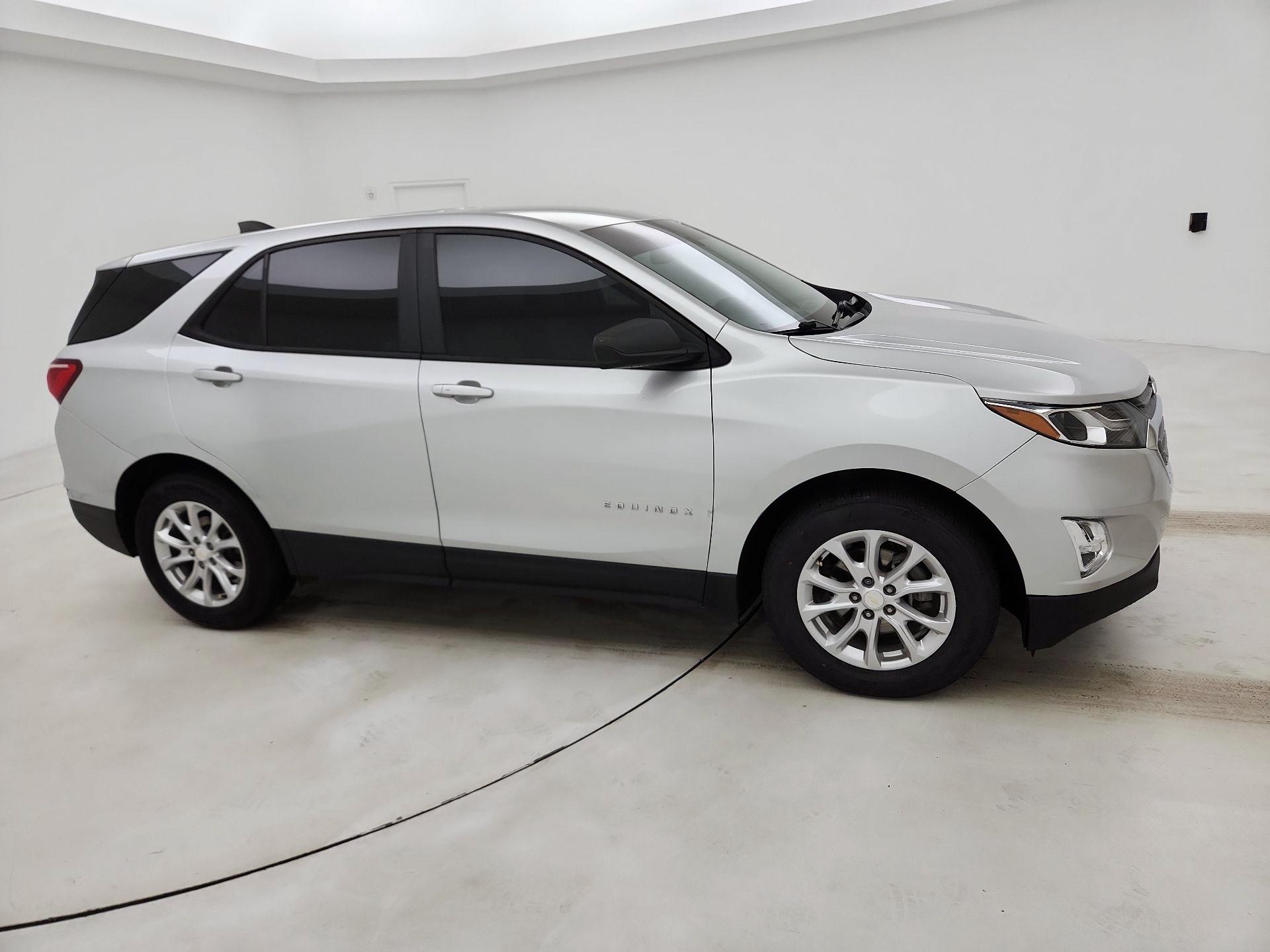 Thumbnail: 2020 Chevrolet Equinox - 4