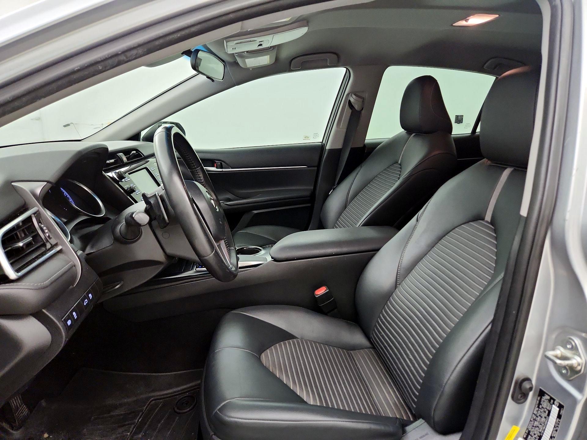 Thumbnail: 2018 Toyota Camry - 9