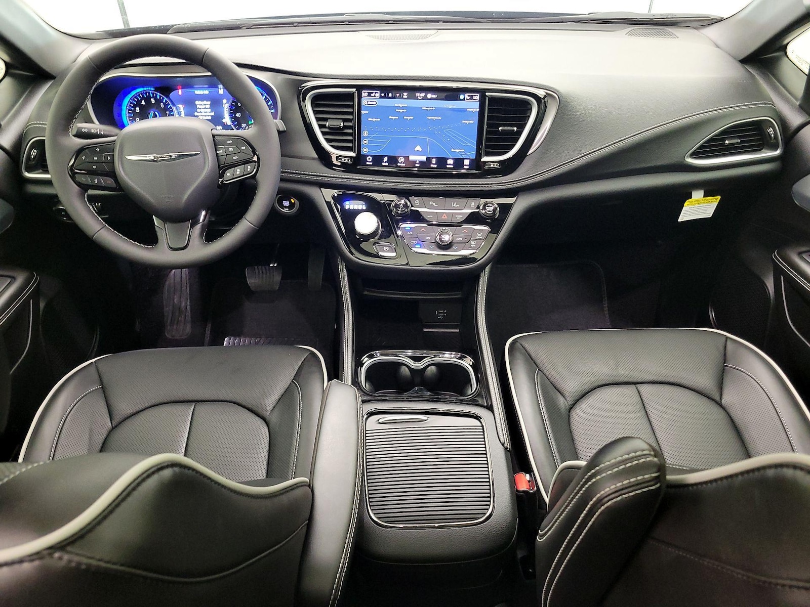 2026 Chrysler Pacifica Limited - Photo 10