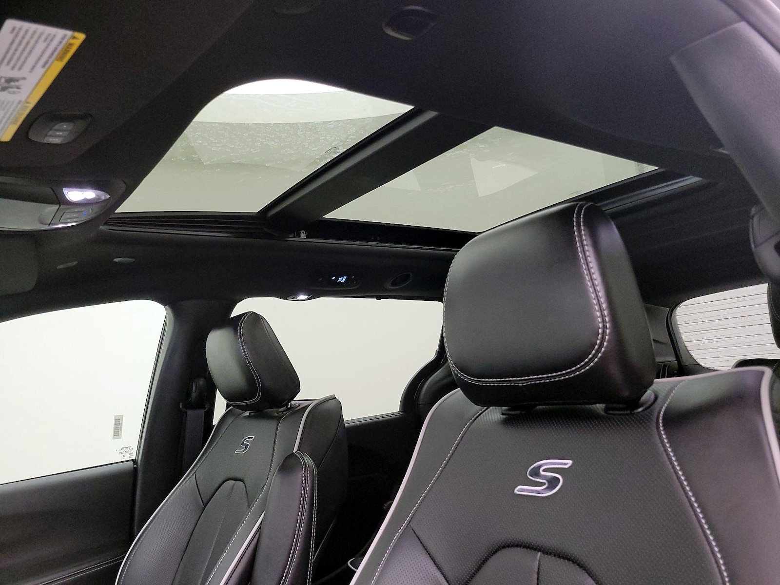 2026 Chrysler Pacifica Limited - Photo 21