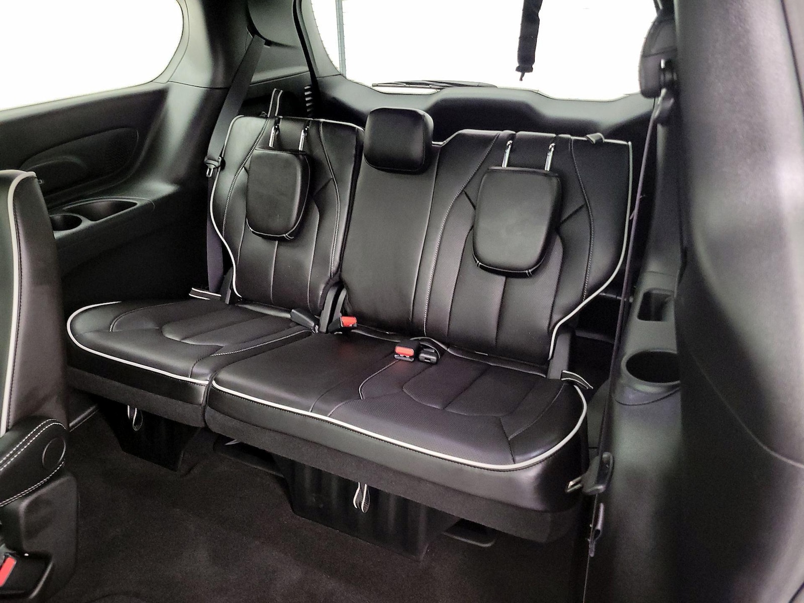 2026 Chrysler Pacifica Limited - Photo 23