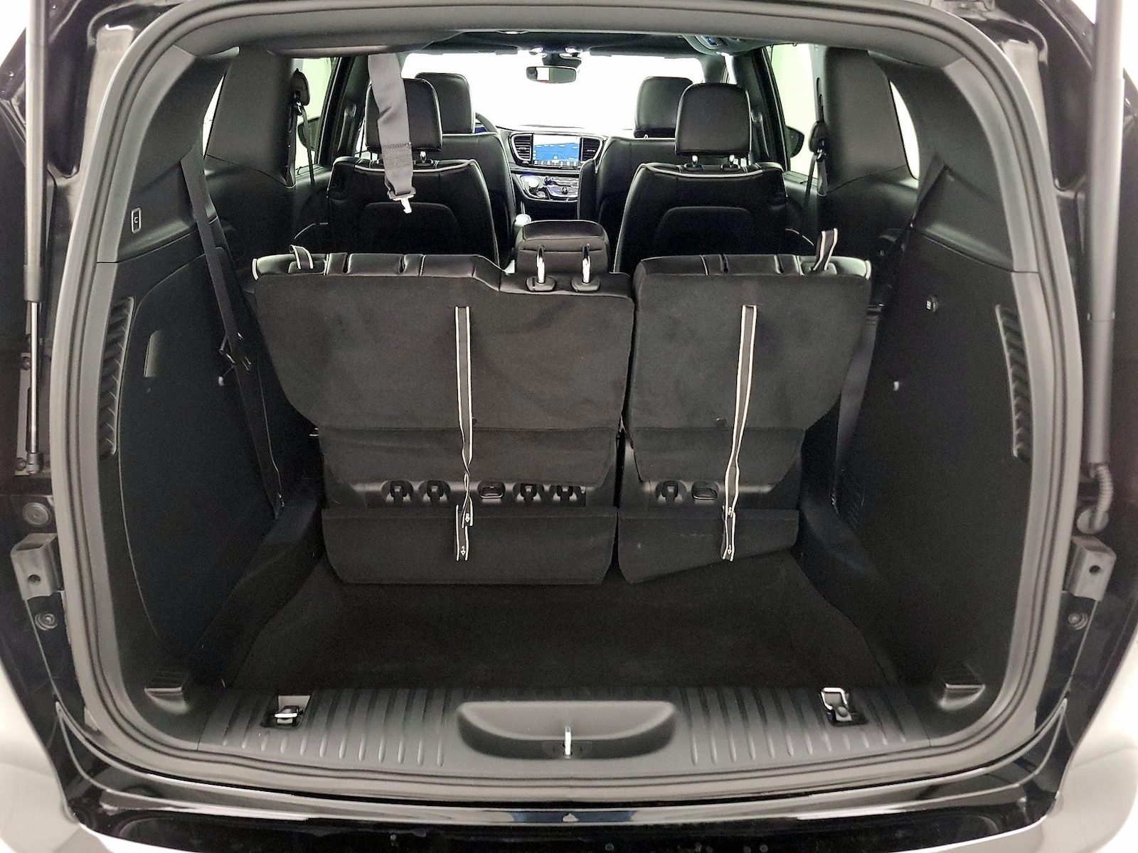 2026 Chrysler Pacifica Limited - Photo 24