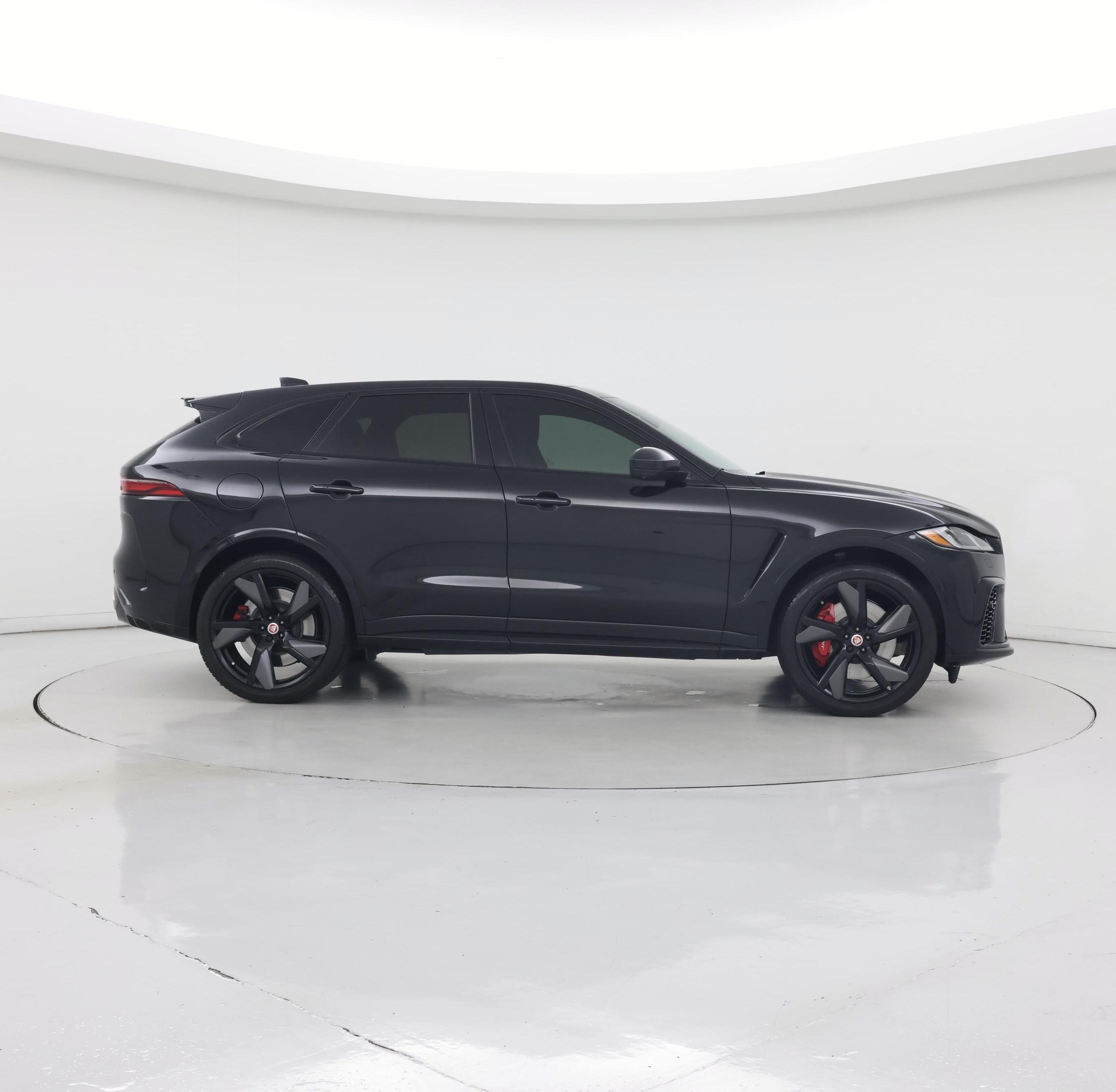 Thumbnail: 2023 Jaguar F-Pace - 7