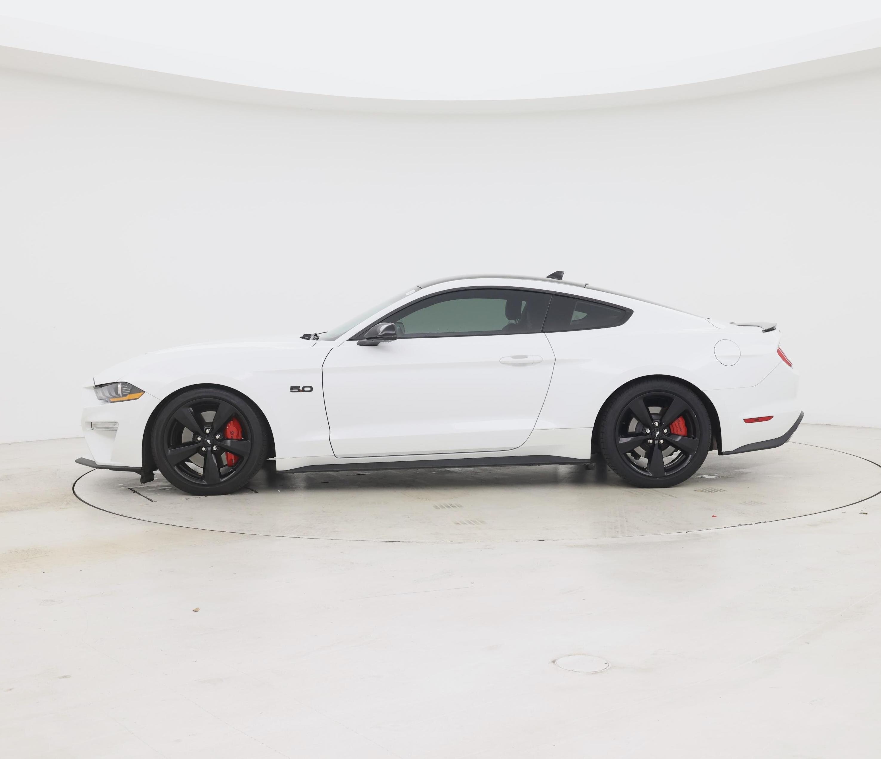 Thumbnail: 2023 Ford Mustang - 3
