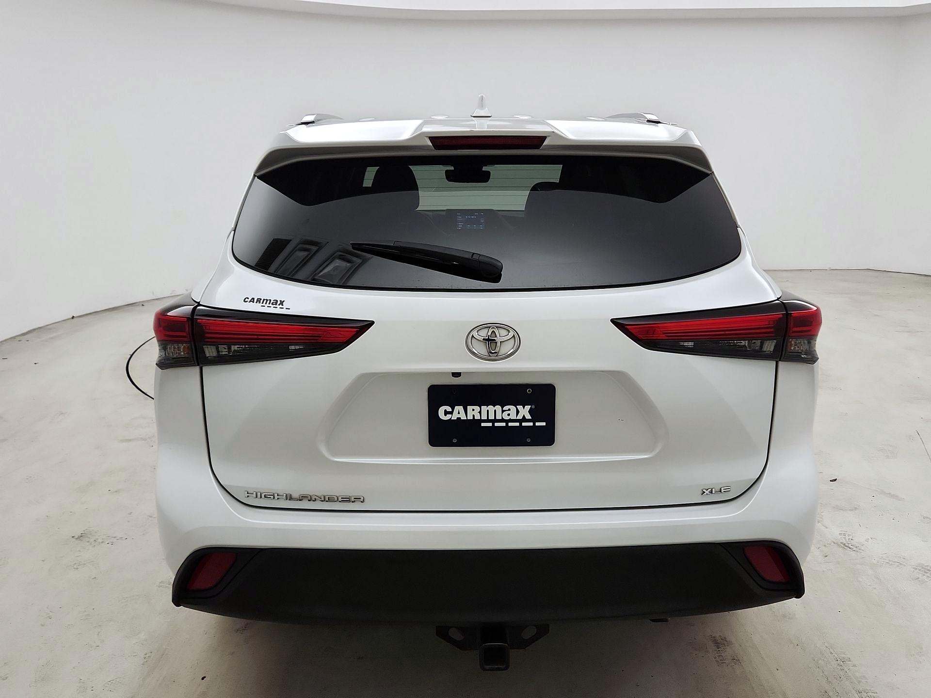 Thumbnail: 2022 Toyota Highlander - 6