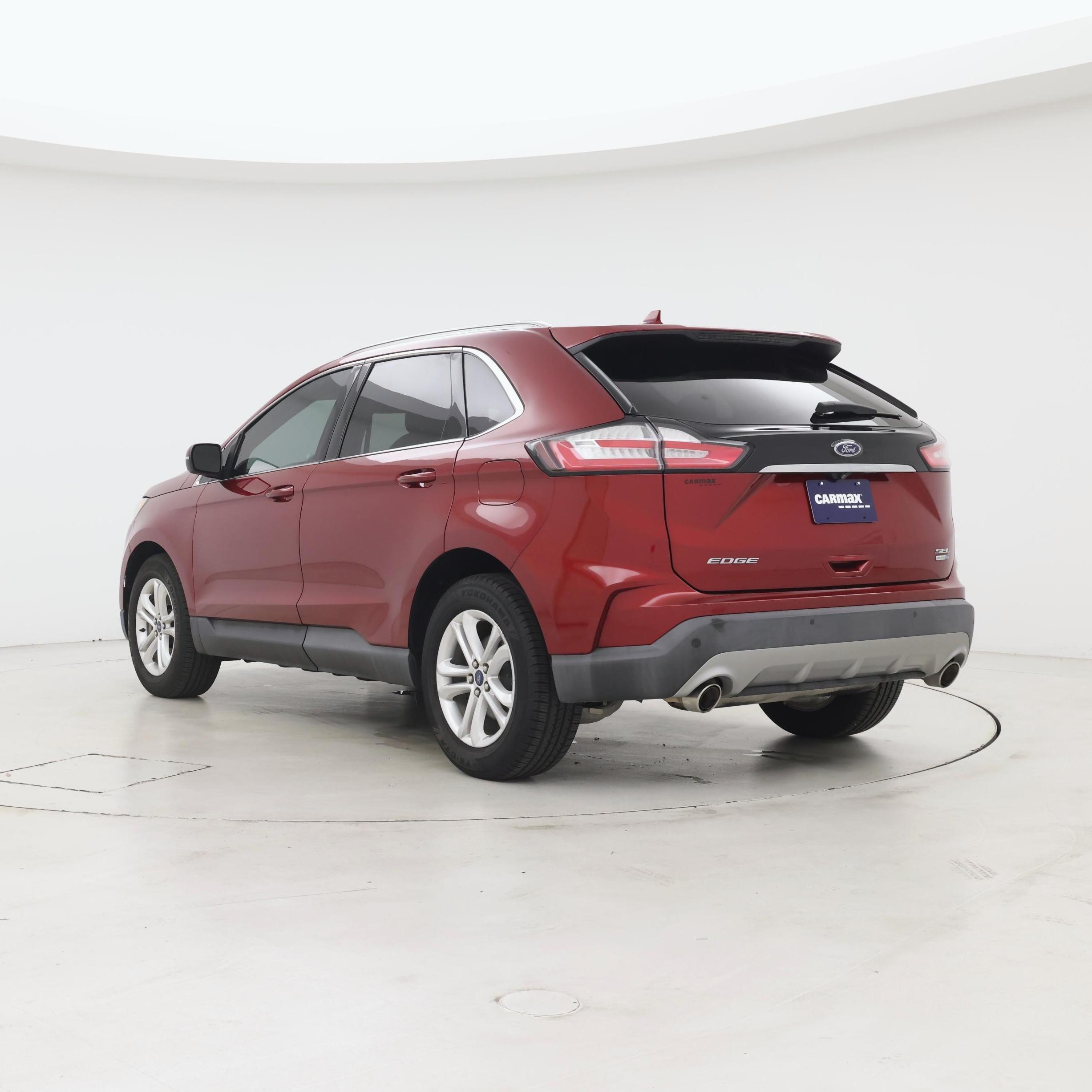Thumbnail: 2019 Ford Edge - 2