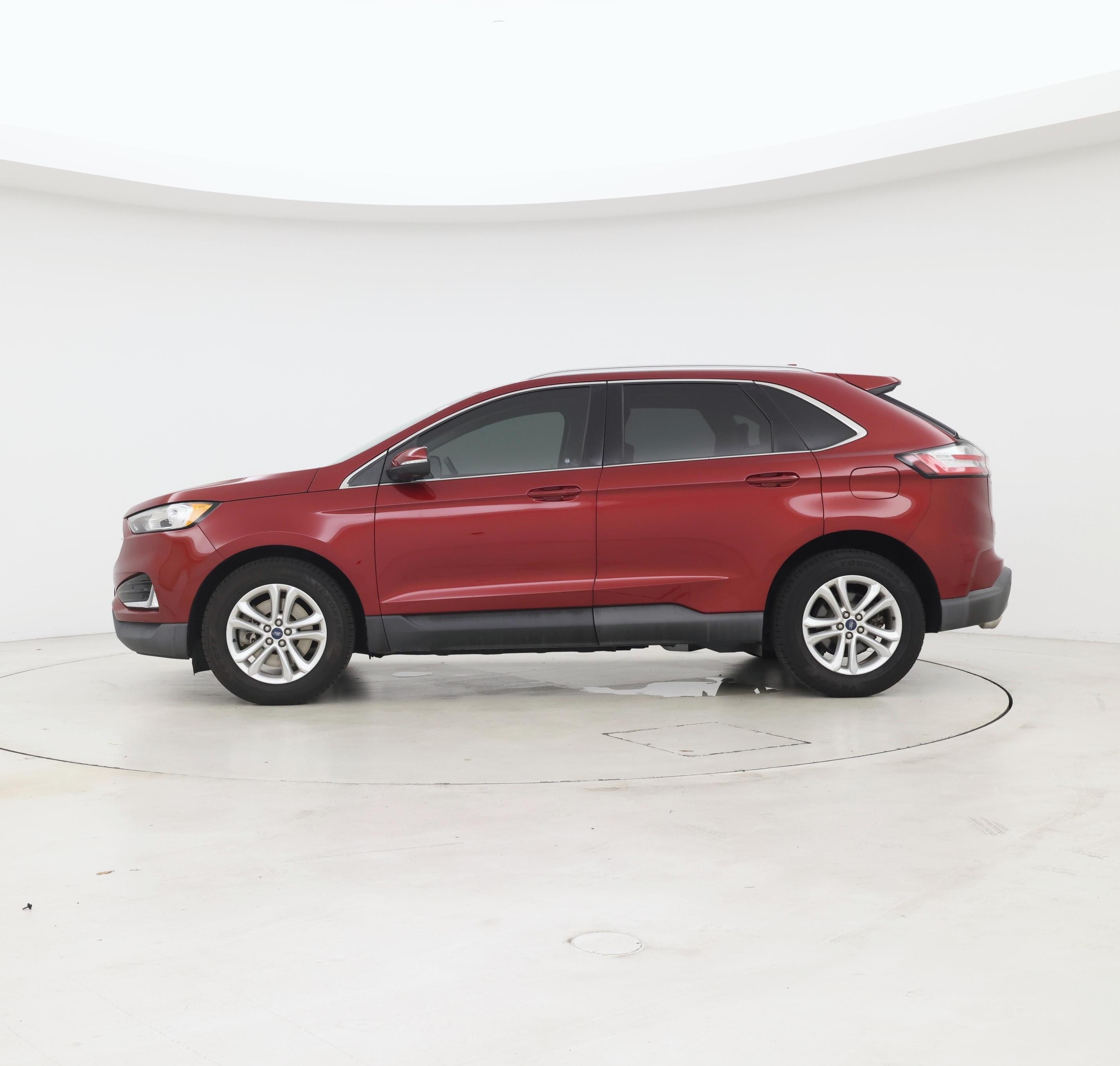 Thumbnail: 2019 Ford Edge - 3