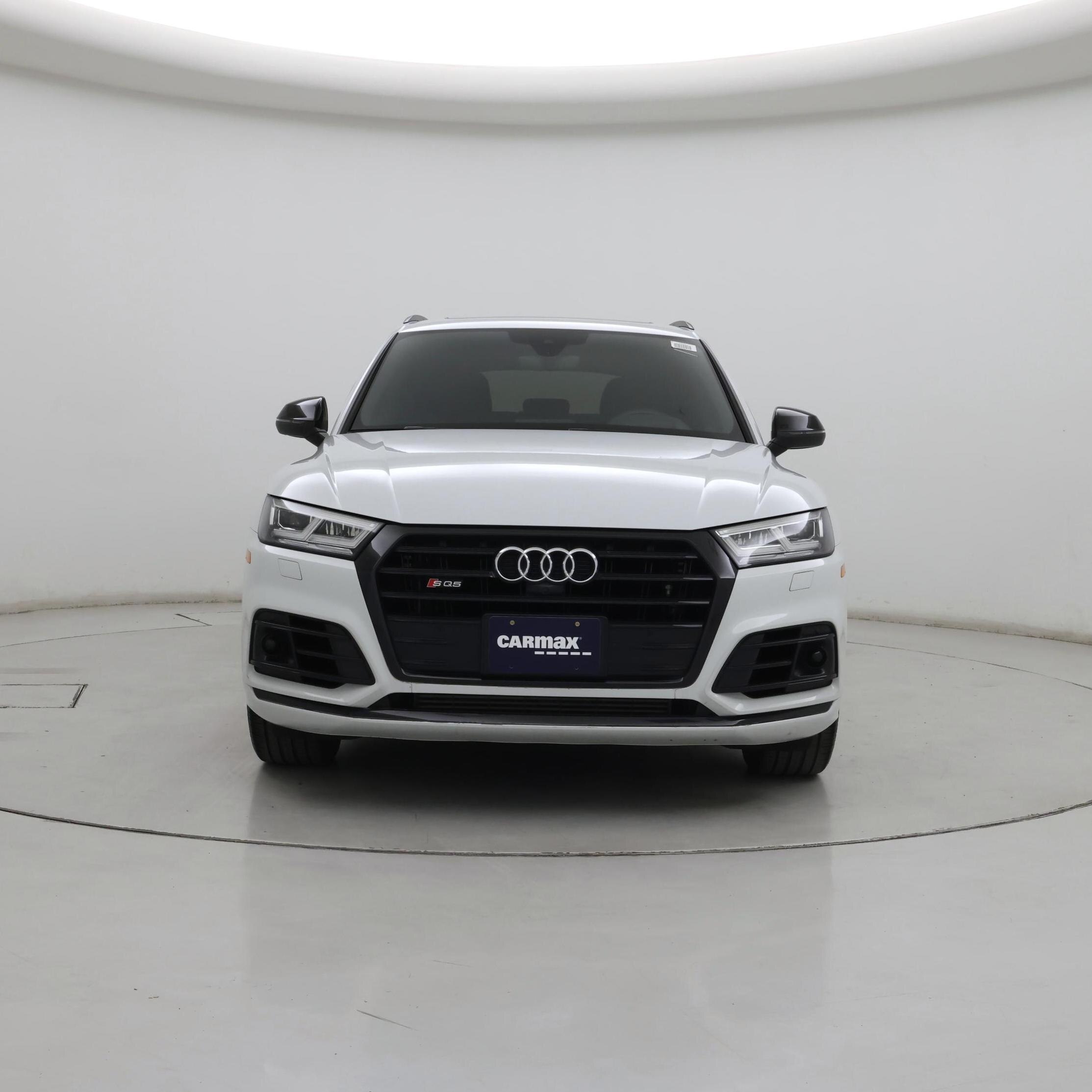 Thumbnail: 2019 Audi SQ5 - 5