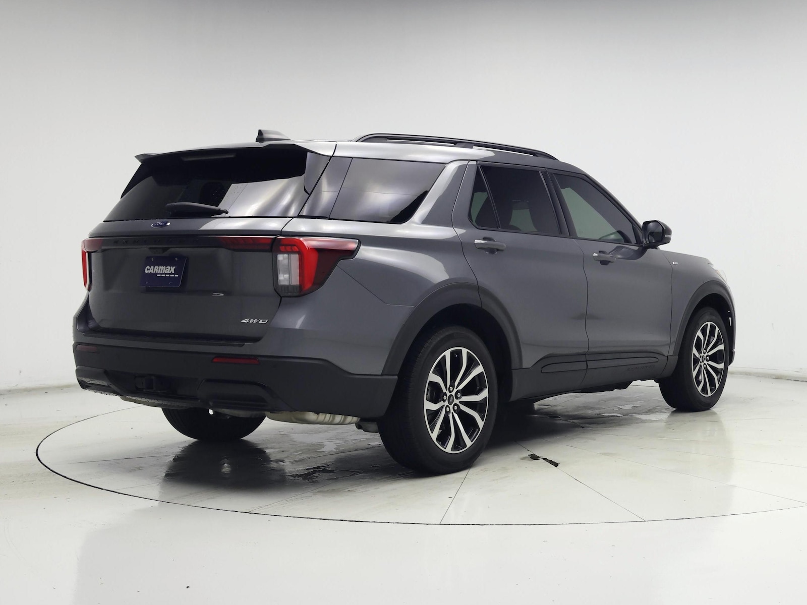 2025 Ford Explorer ST-LINE - Photo 9