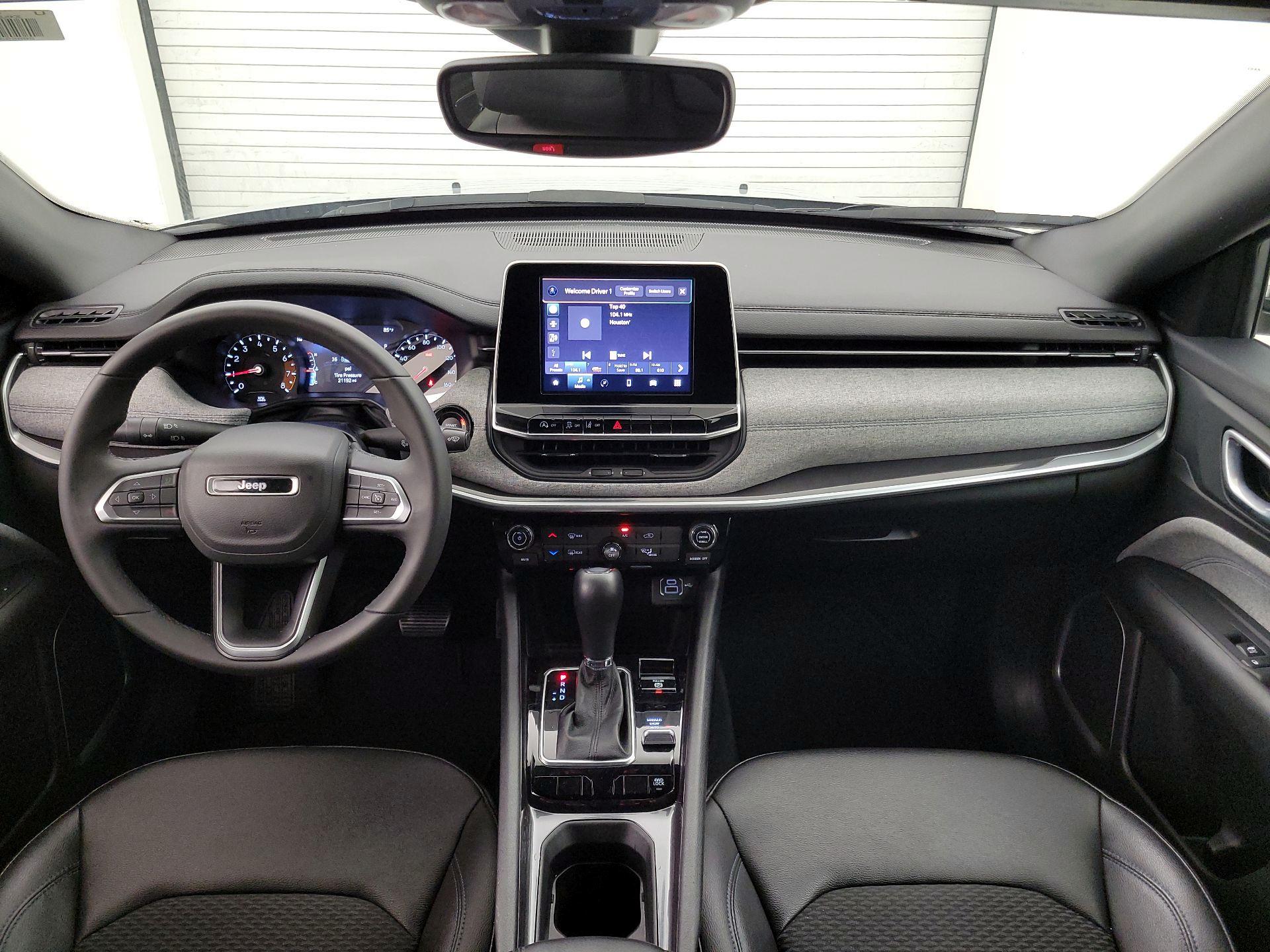 Thumbnail: 2025 Jeep Compass - 9