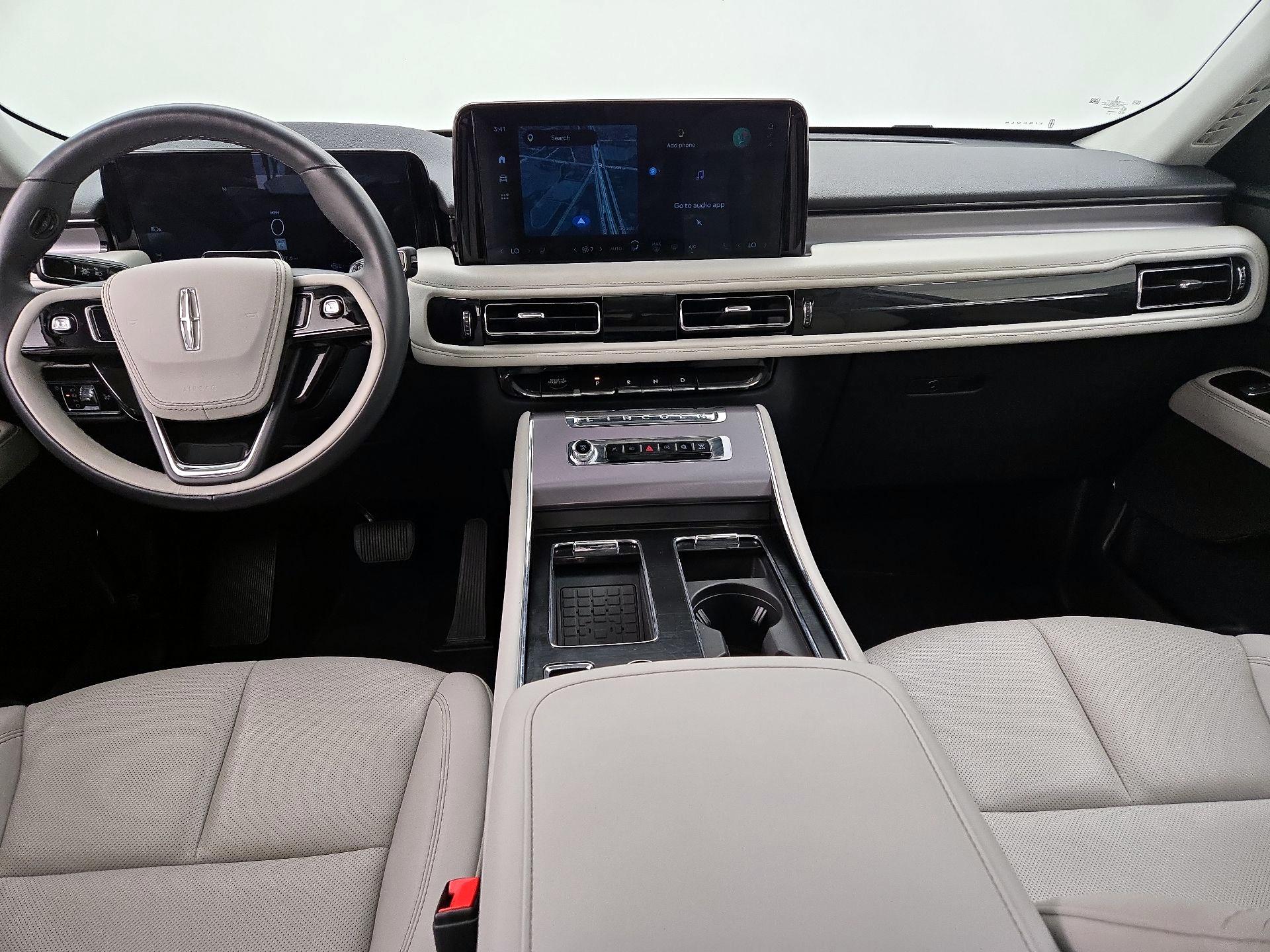 Thumbnail: 2025 Lincoln Aviator - 9