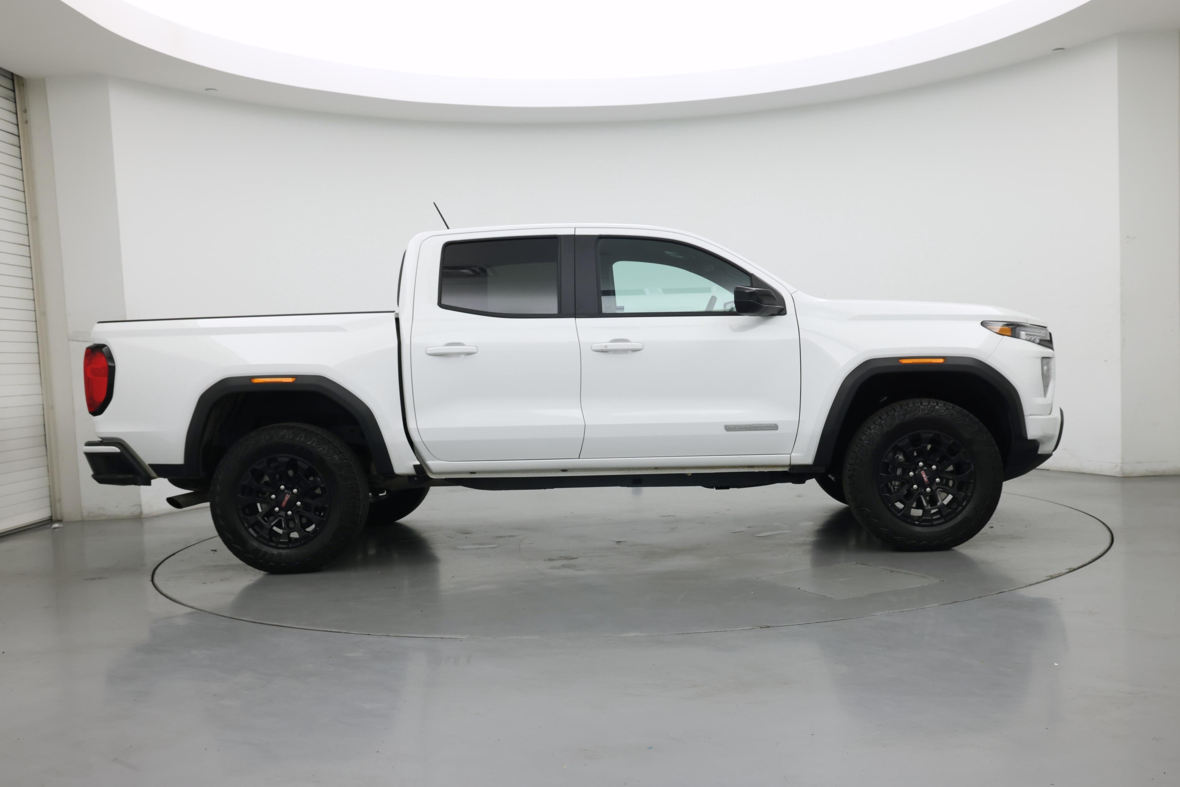Thumbnail: 2026 GMC Canyon - 7