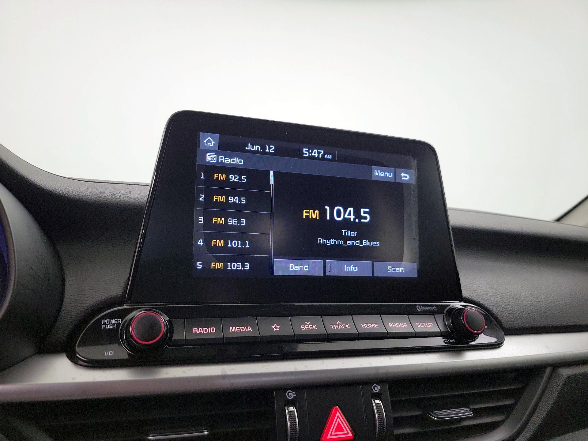Thumbnail: 2021 Kia Forte - 15