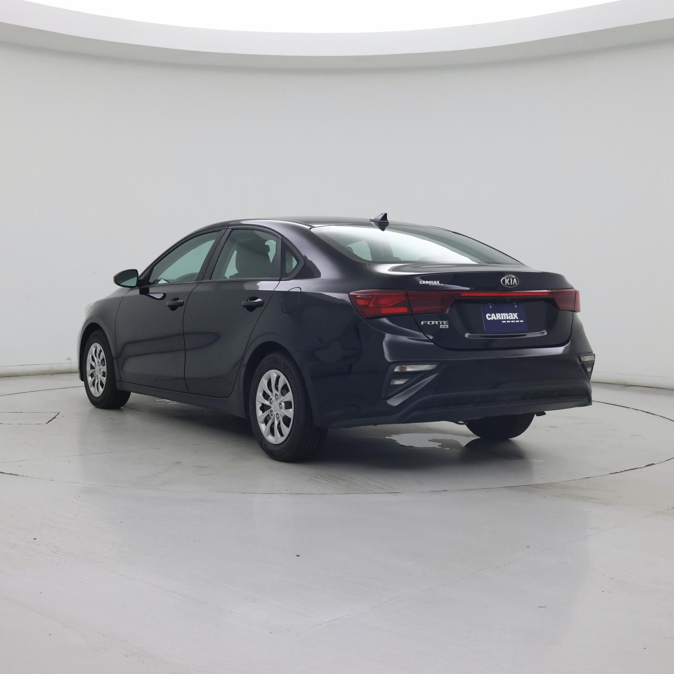 Thumbnail: 2021 Kia Forte - 2