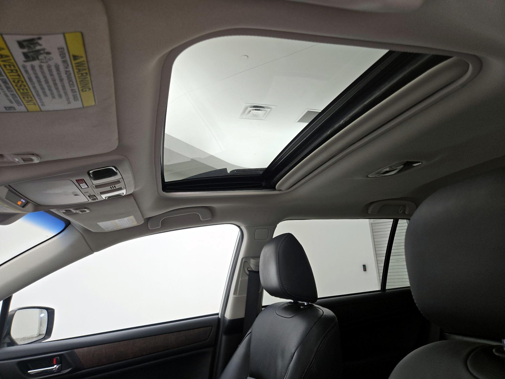 Thumbnail: 2017 Subaru Outback - 20