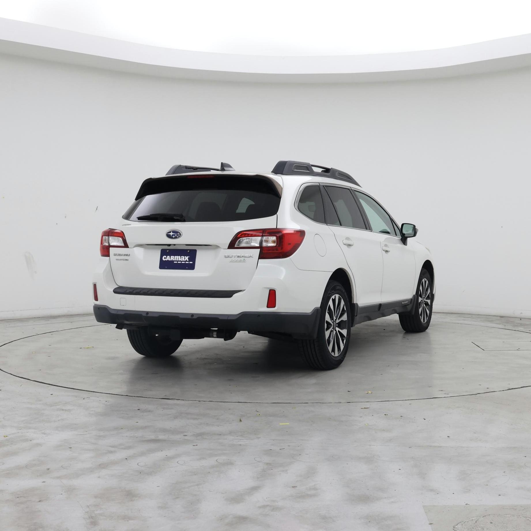 Thumbnail: 2017 Subaru Outback - 8