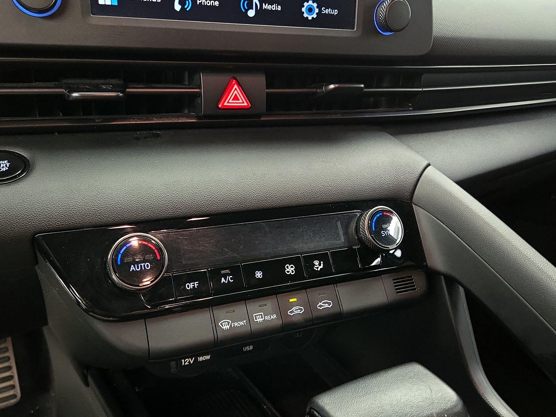 Thumbnail: 2025 Hyundai Elantra - 16