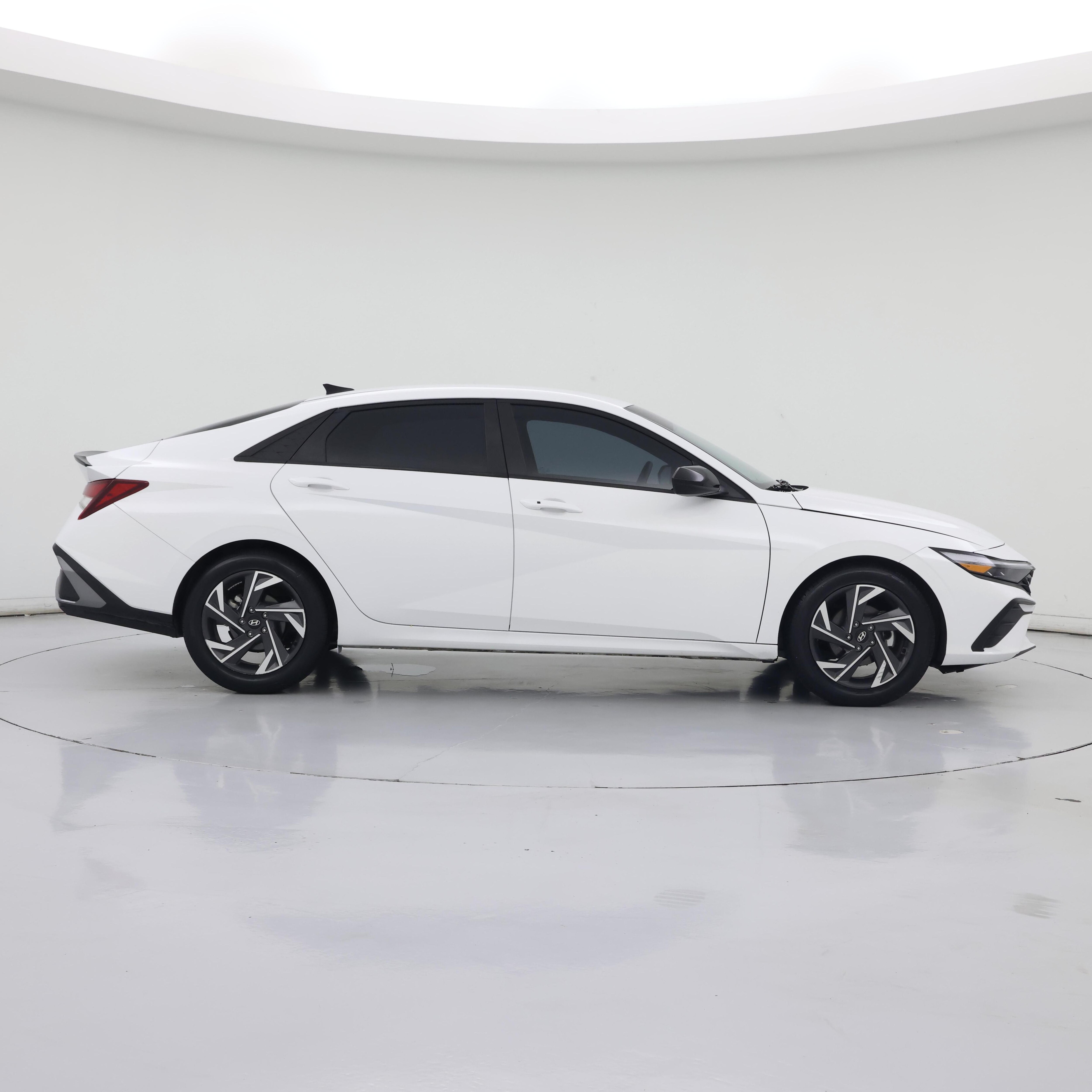 Thumbnail: 2025 Hyundai Elantra - 7