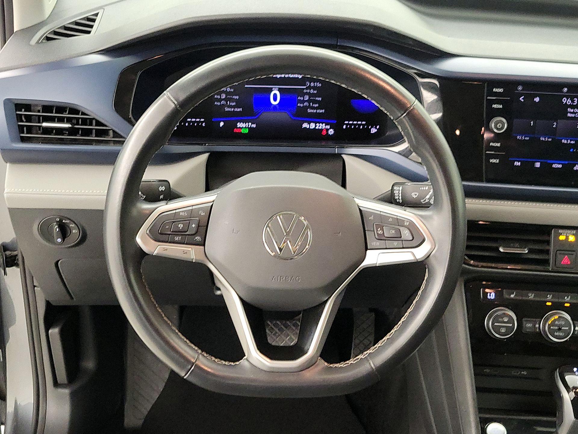 Thumbnail: 2024 Volkswagen Taos - 10