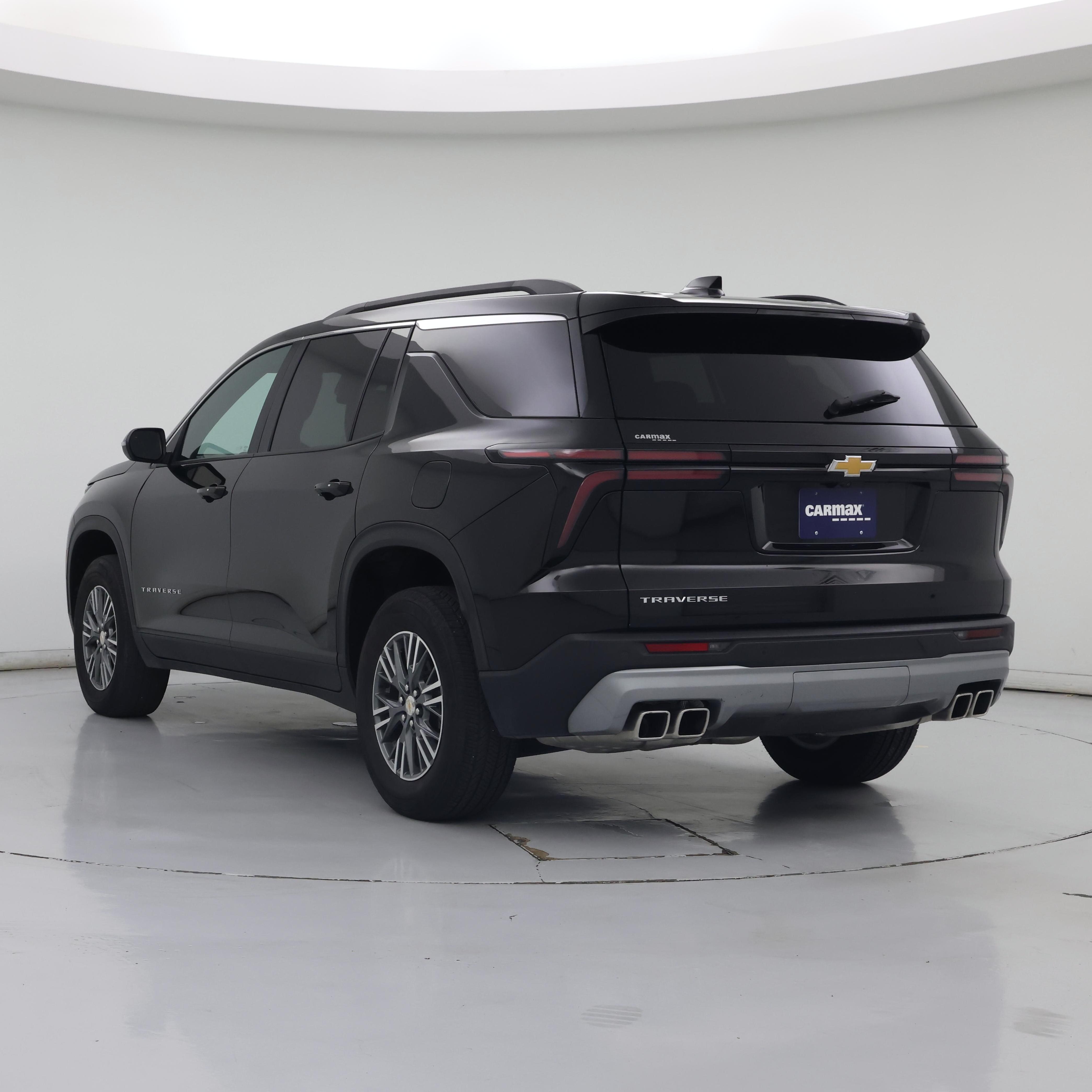 Thumbnail: 2025 Chevrolet Traverse - 2