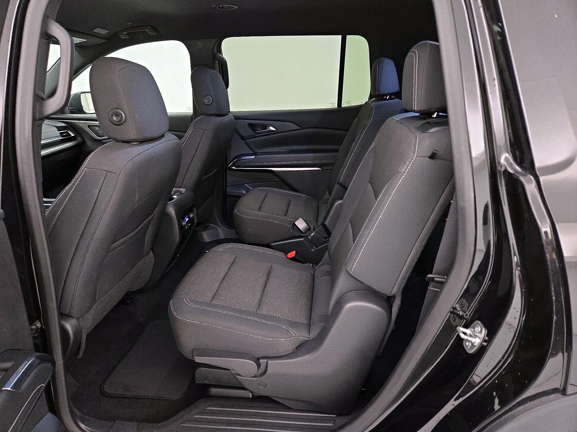Thumbnail: 2025 Chevrolet Traverse - 20