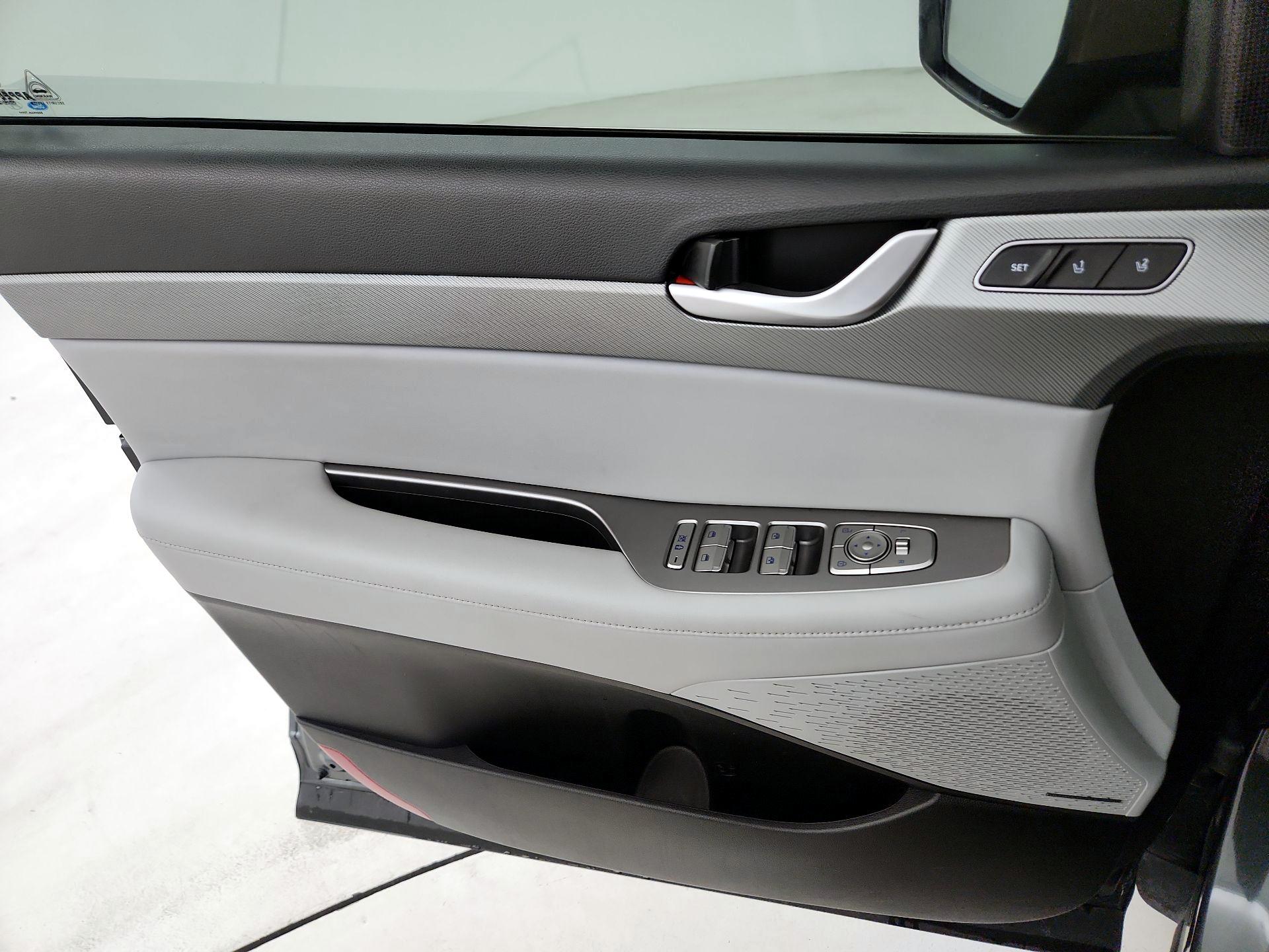 Thumbnail: 2023 Hyundai Palisade - 10