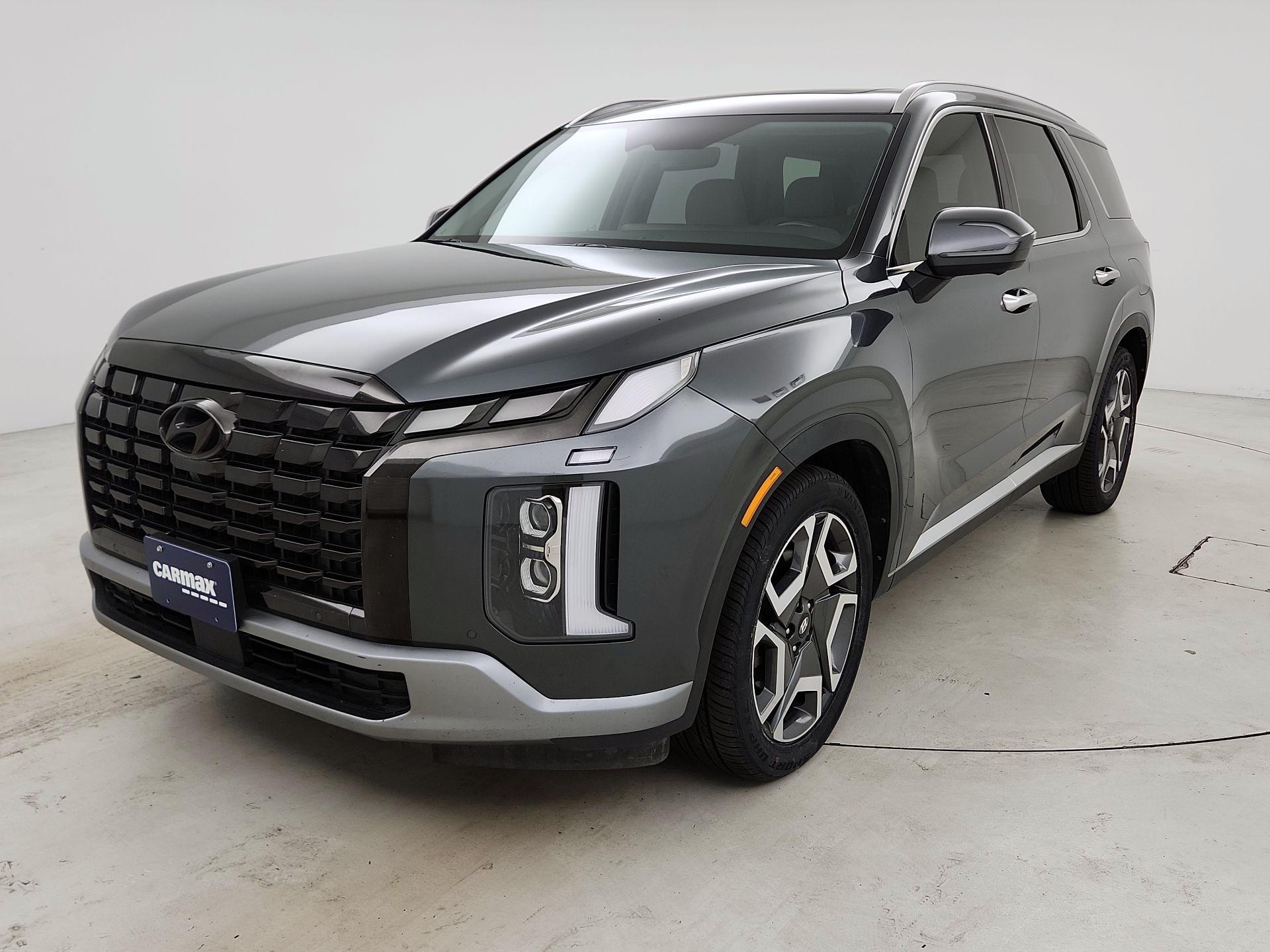 Thumbnail: 2023 Hyundai Palisade - 3