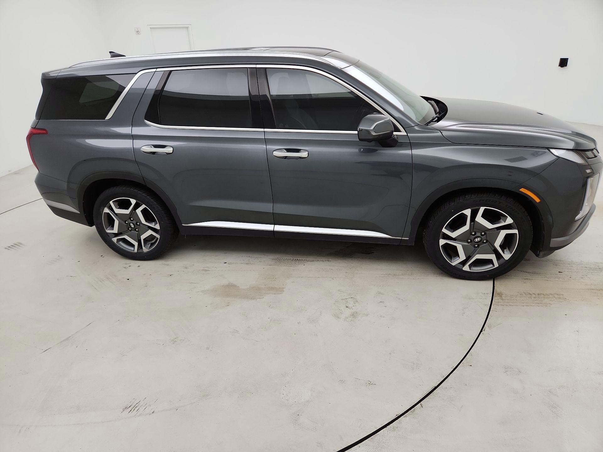 Thumbnail: 2023 Hyundai Palisade - 4