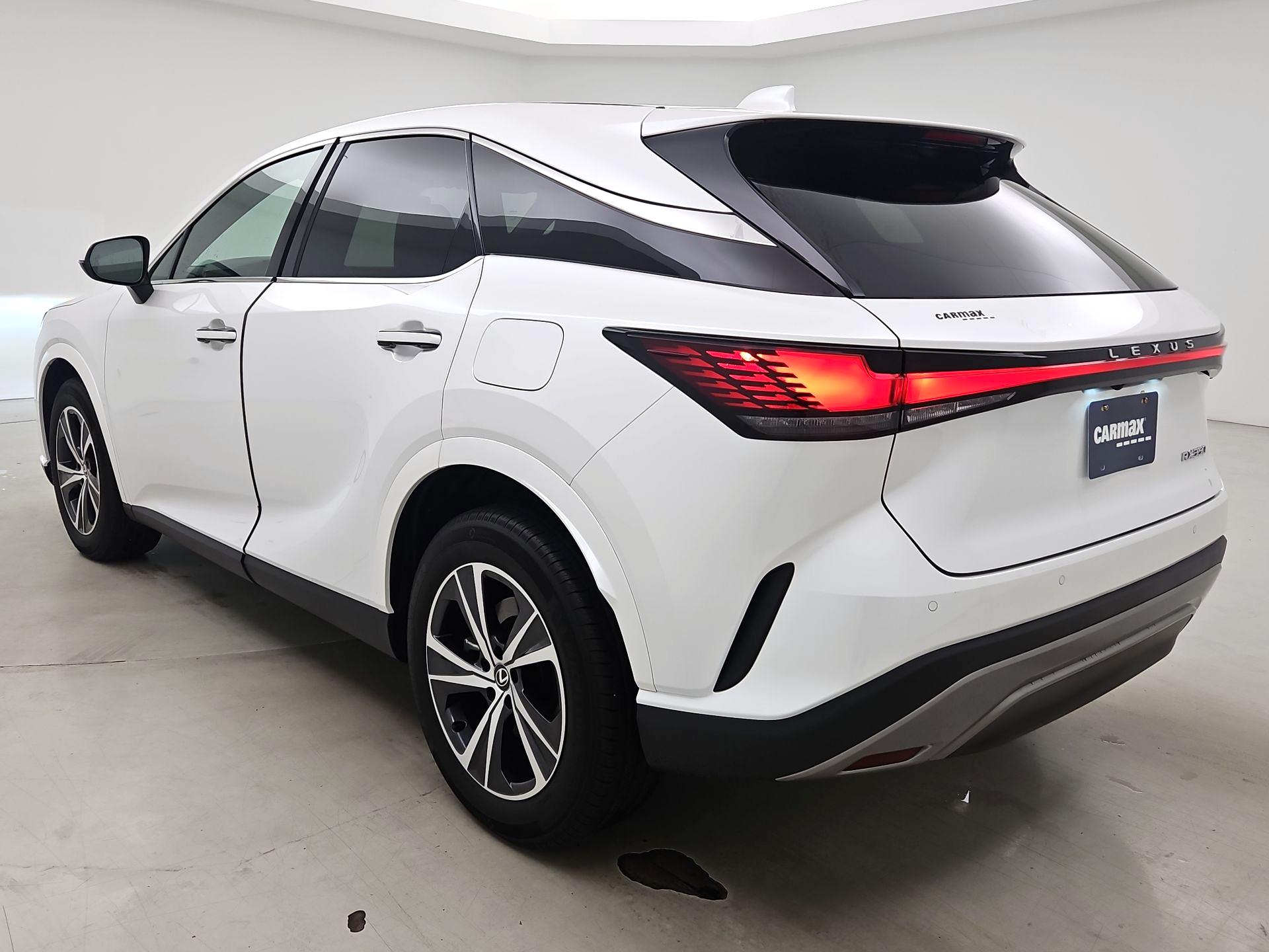 Thumbnail: 2025 Lexus RX - 7