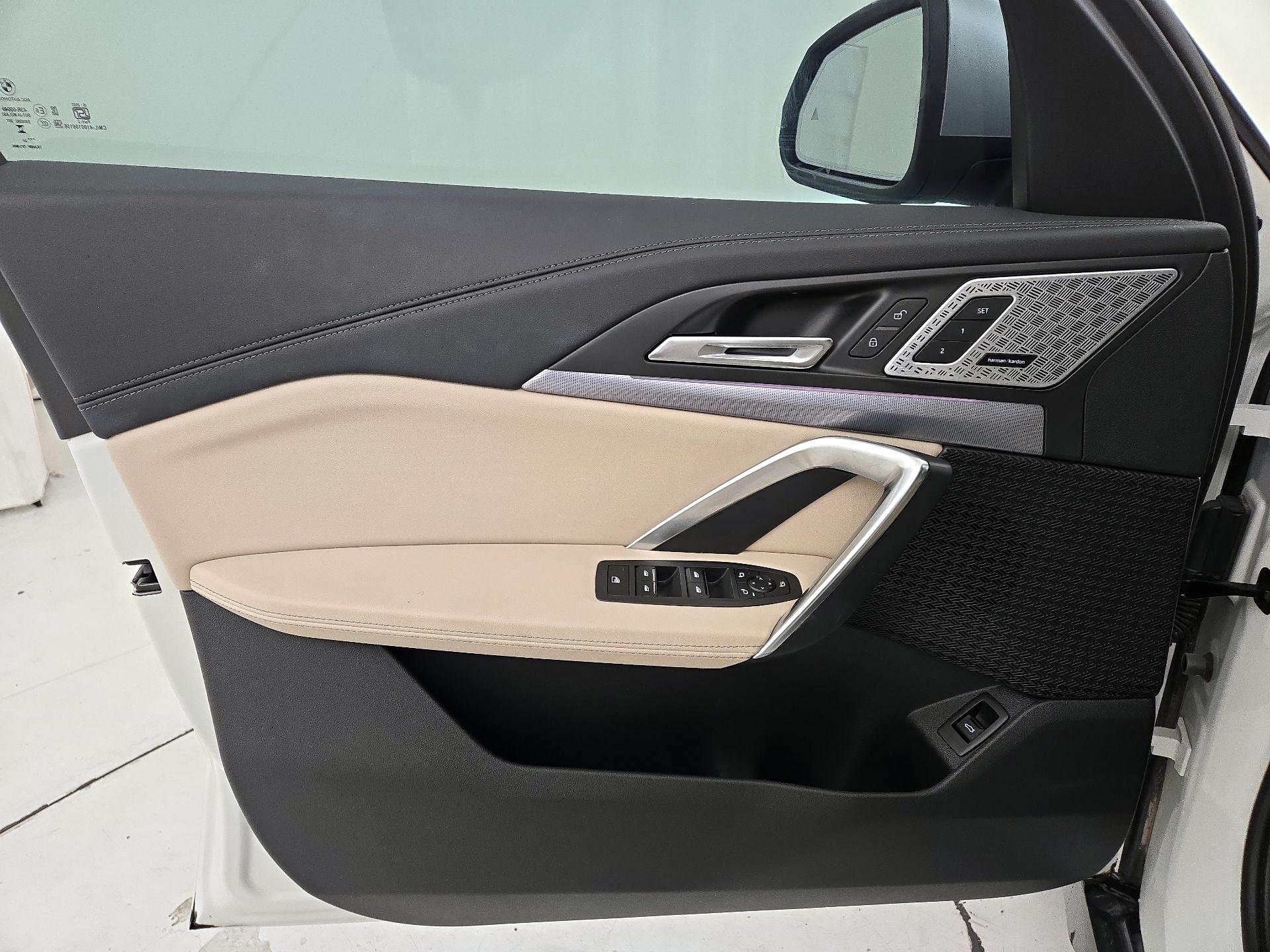 Thumbnail: 2024 BMW X1 - 12