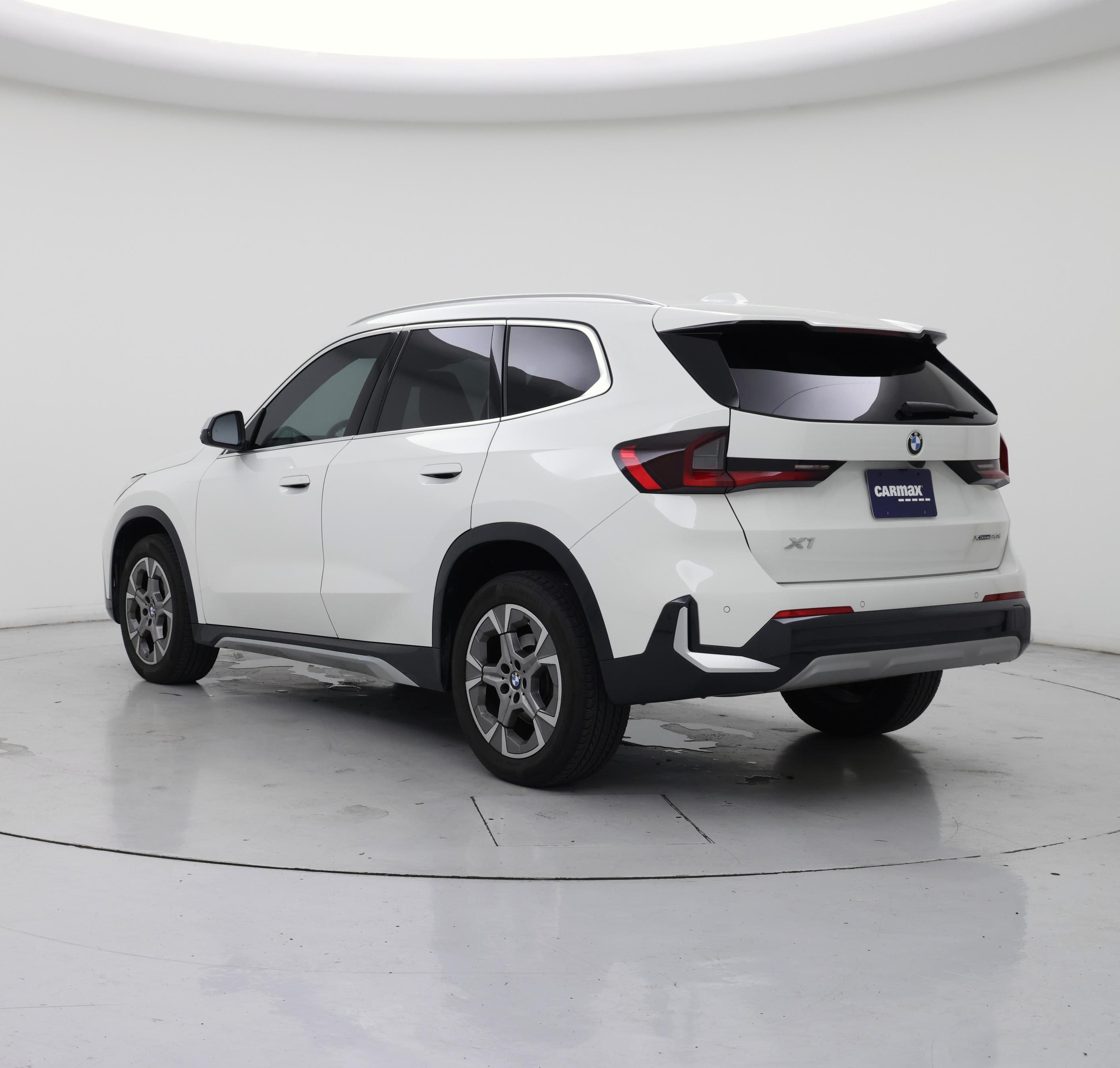 Thumbnail: 2024 BMW X1 - 2