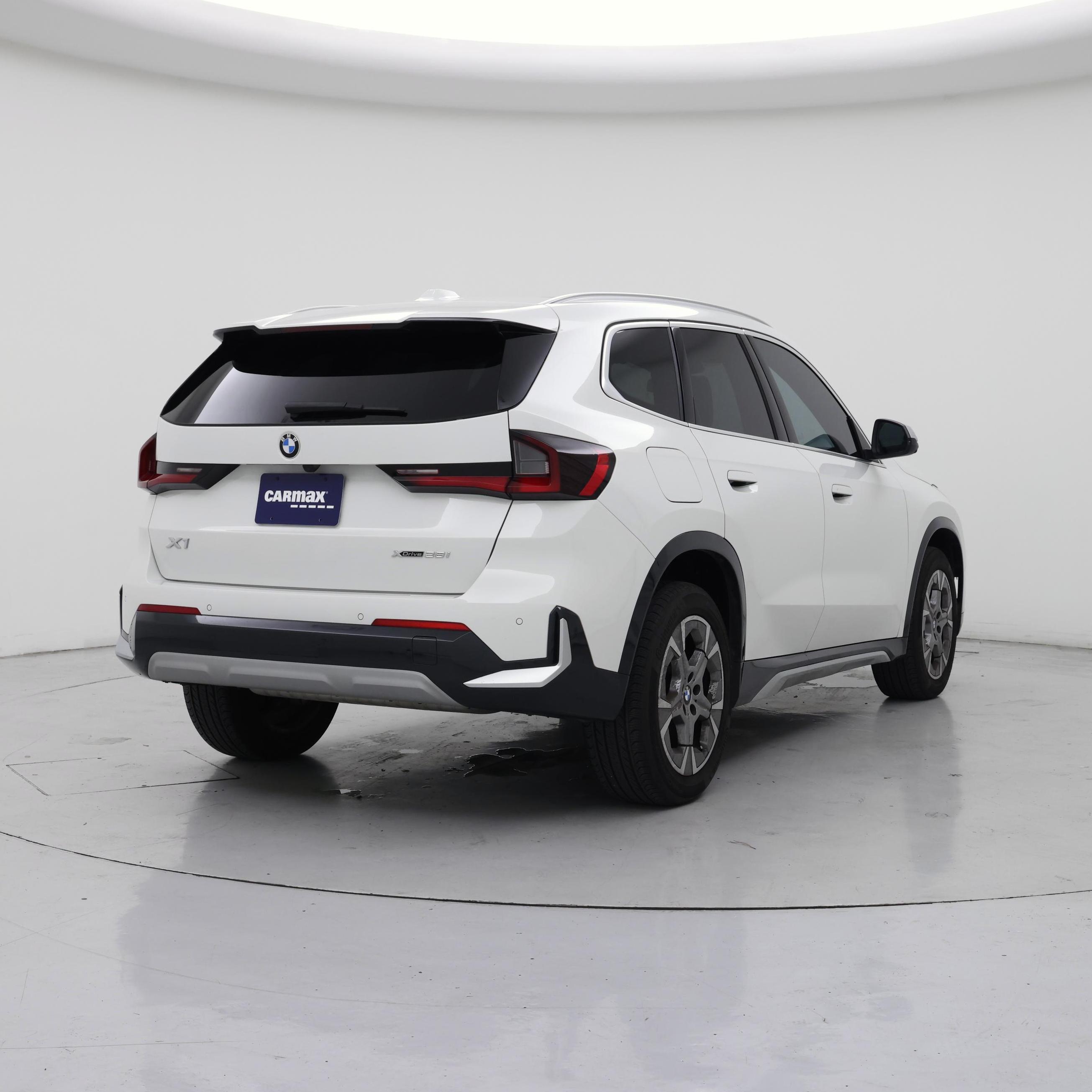 Thumbnail: 2024 BMW X1 - 8