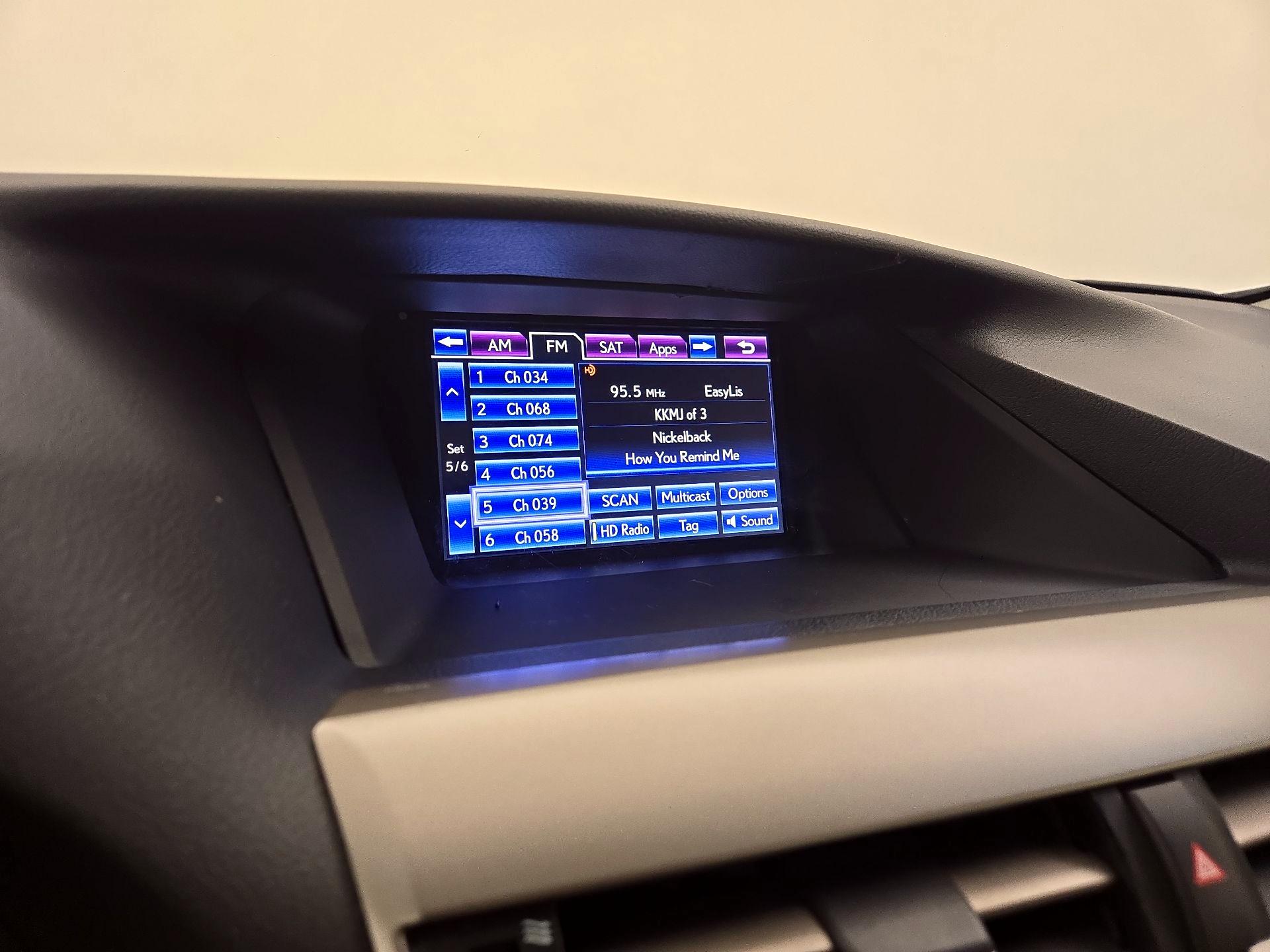 Thumbnail: 2015 Lexus RX - 16
