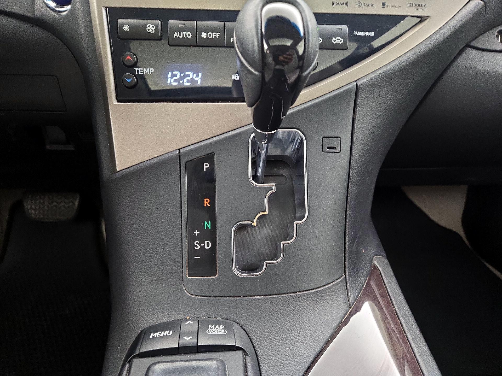 Thumbnail: 2015 Lexus RX - 18