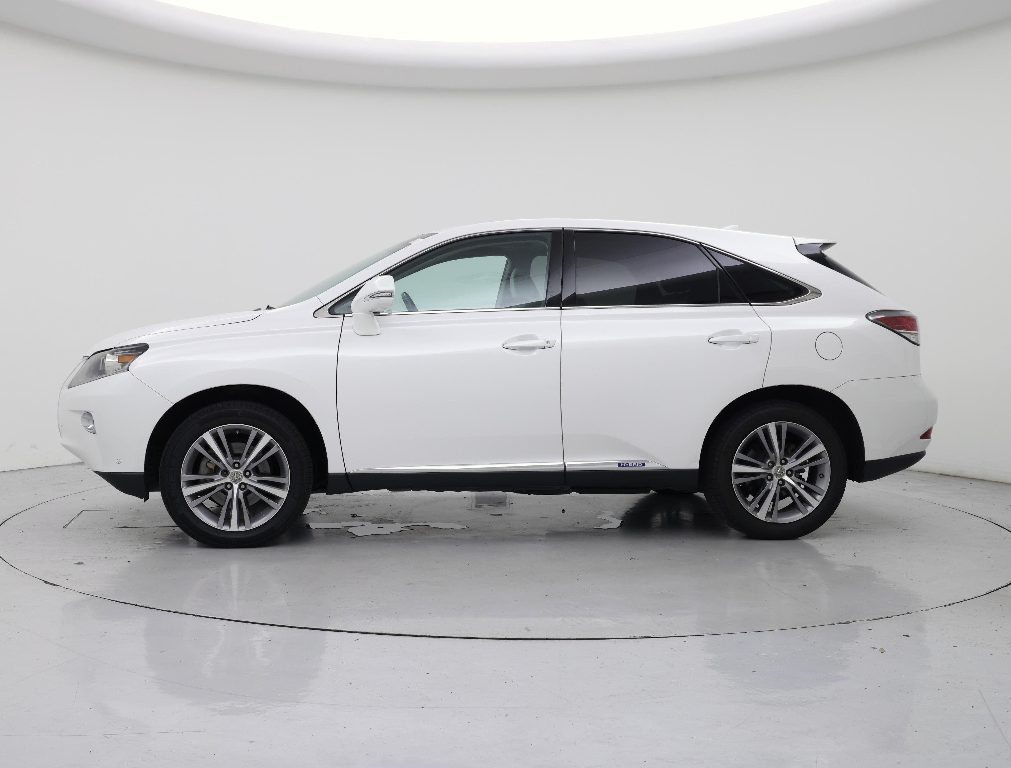 Thumbnail: 2015 Lexus RX - 3
