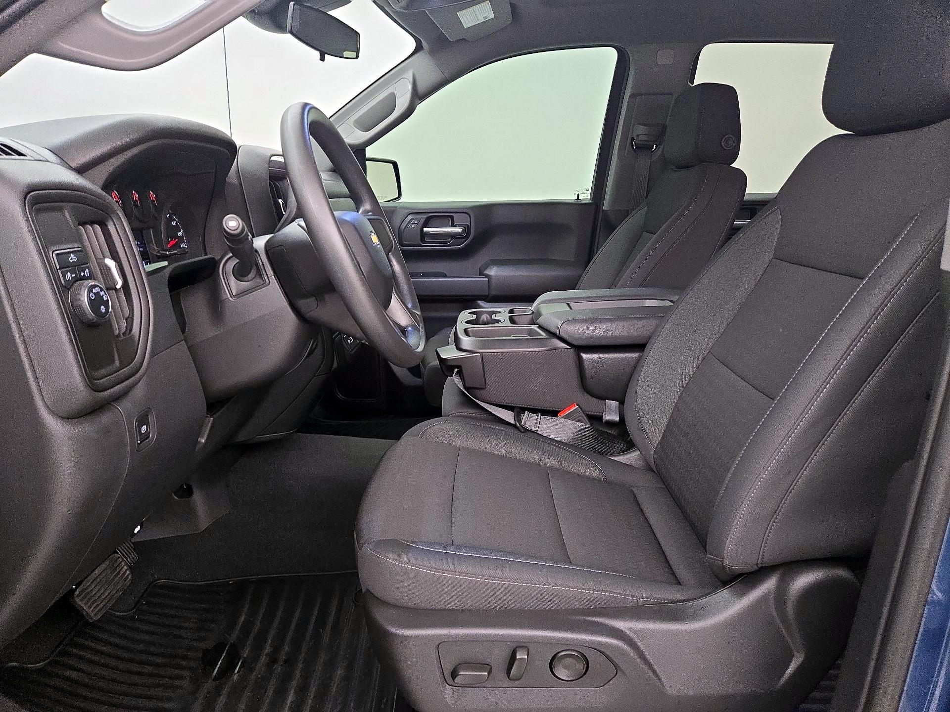 Thumbnail: 2024 Chevrolet Silverado 1500 - 11