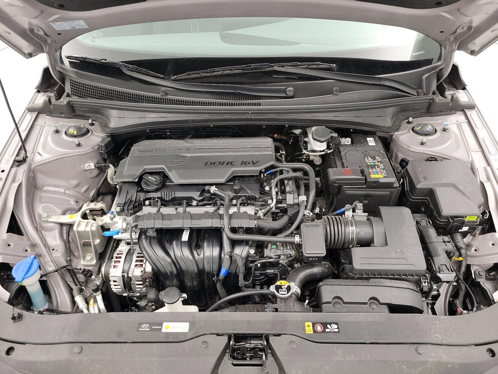 2025 Hyundai Elantra SEL - Photo 24
