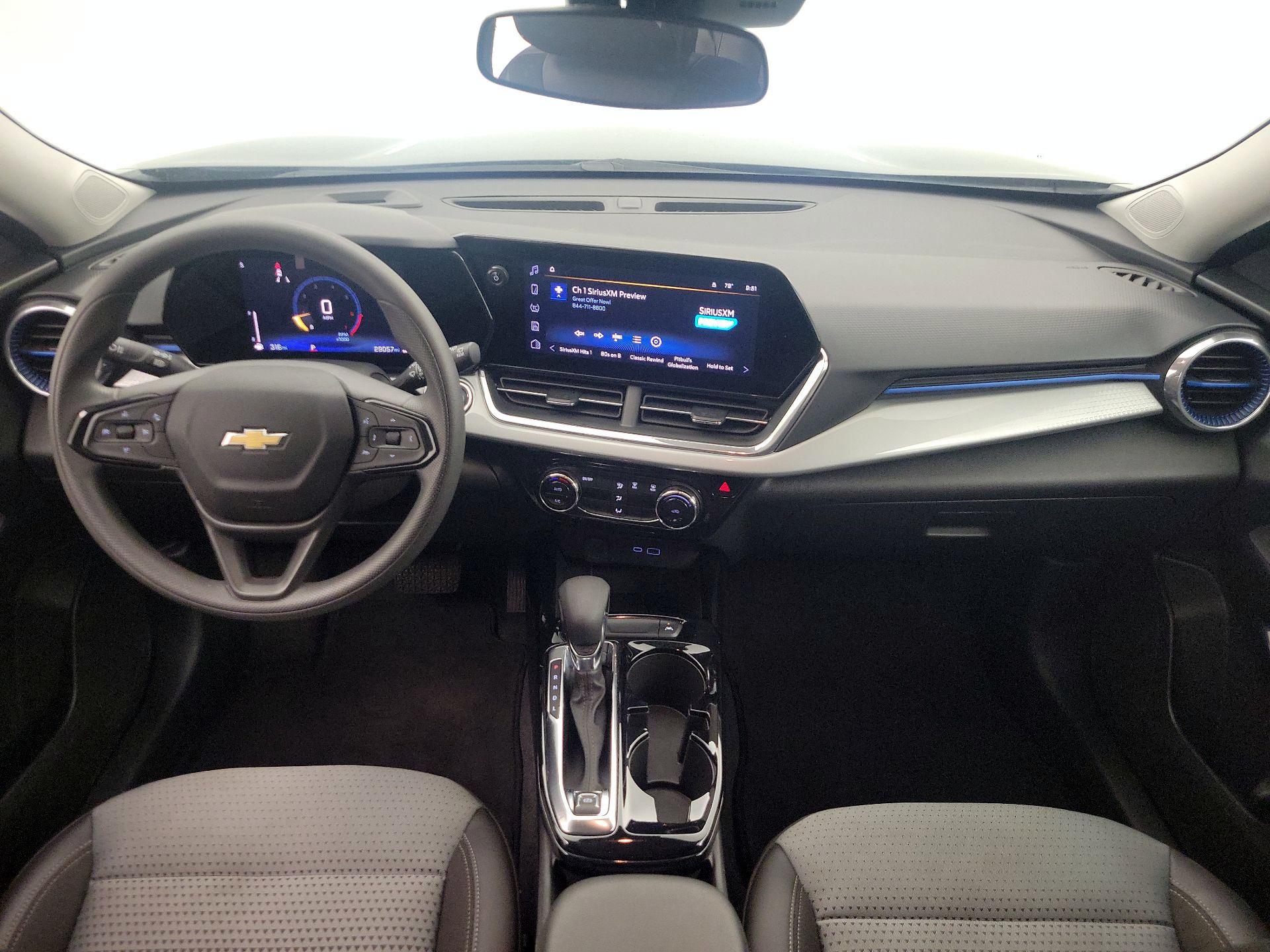Thumbnail: 2025 Chevrolet Trax - 9