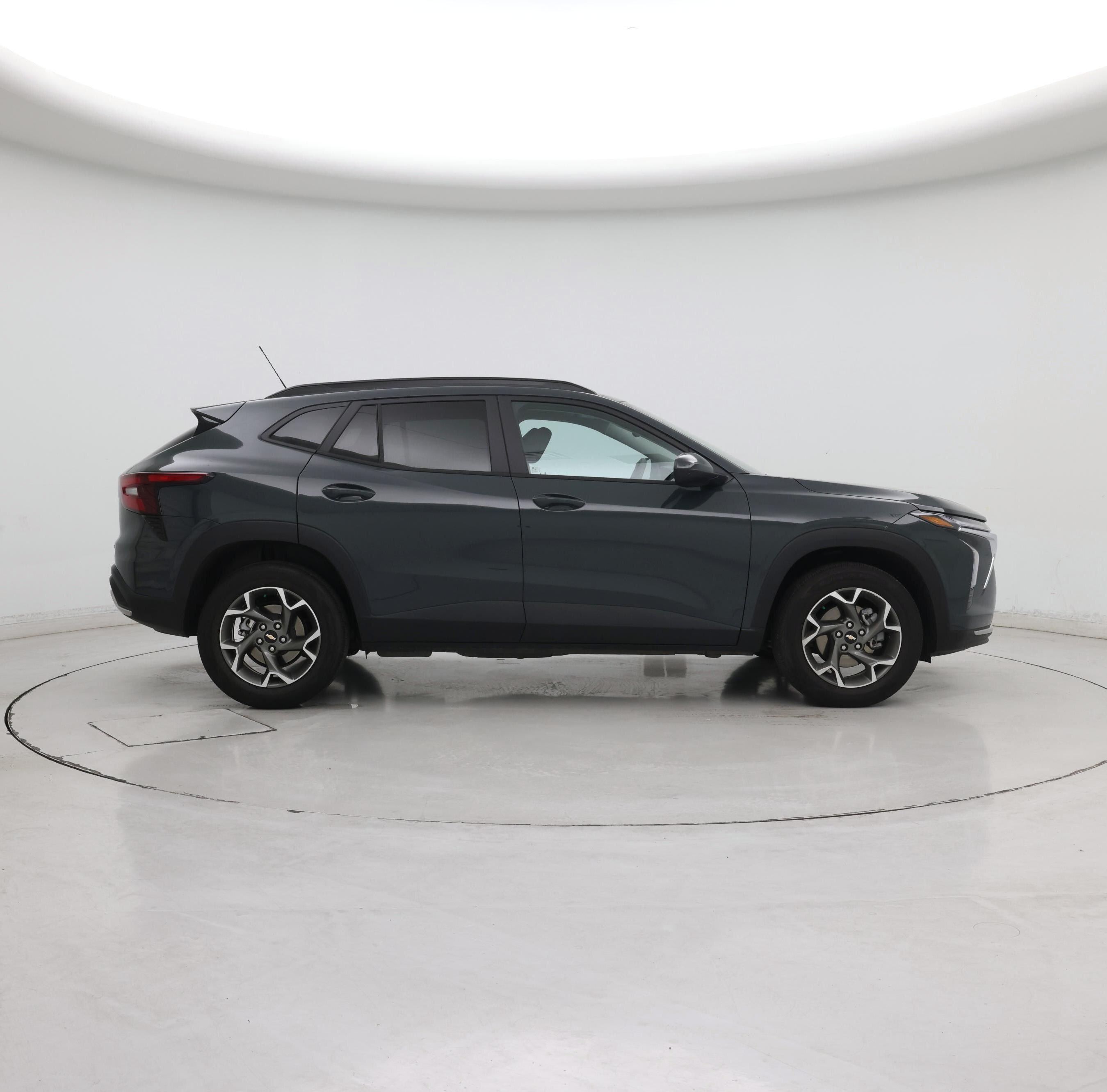 Thumbnail: 2025 Chevrolet Trax - 7