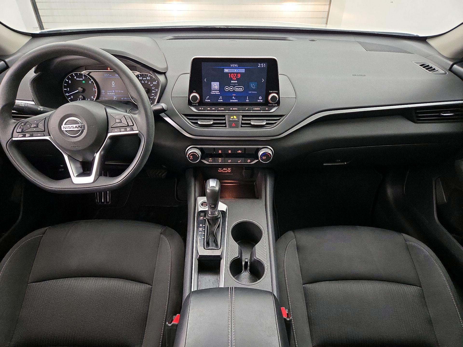 Thumbnail: 2020 Nissan Altima - 9