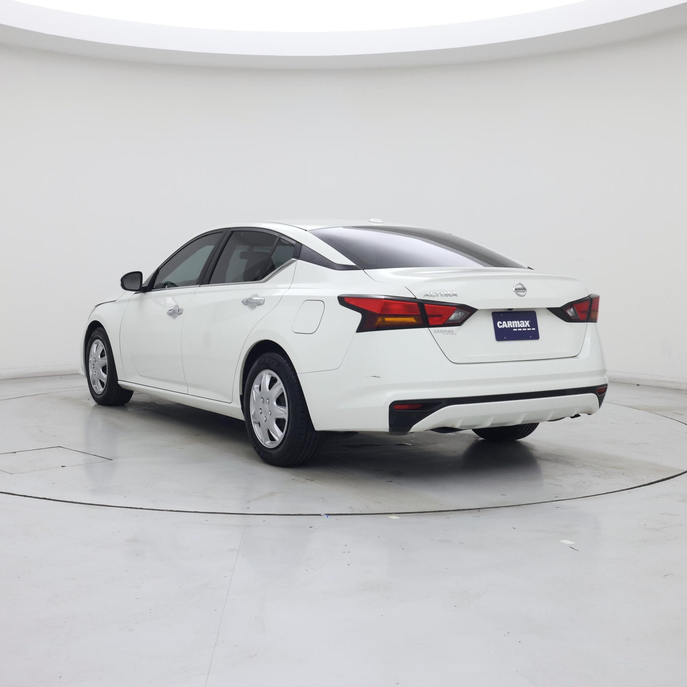 Thumbnail: 2020 Nissan Altima - 2