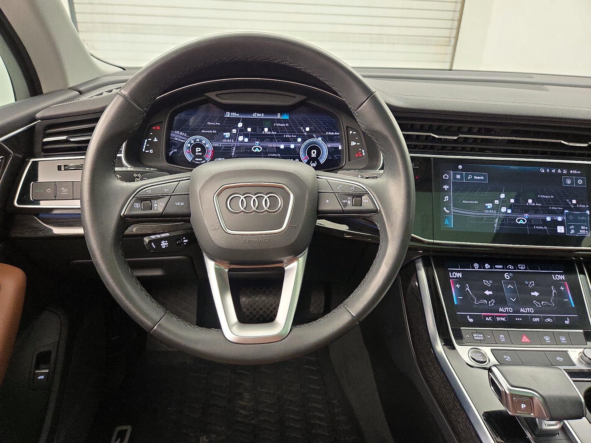 Thumbnail: 2023 Audi Q7 - 10