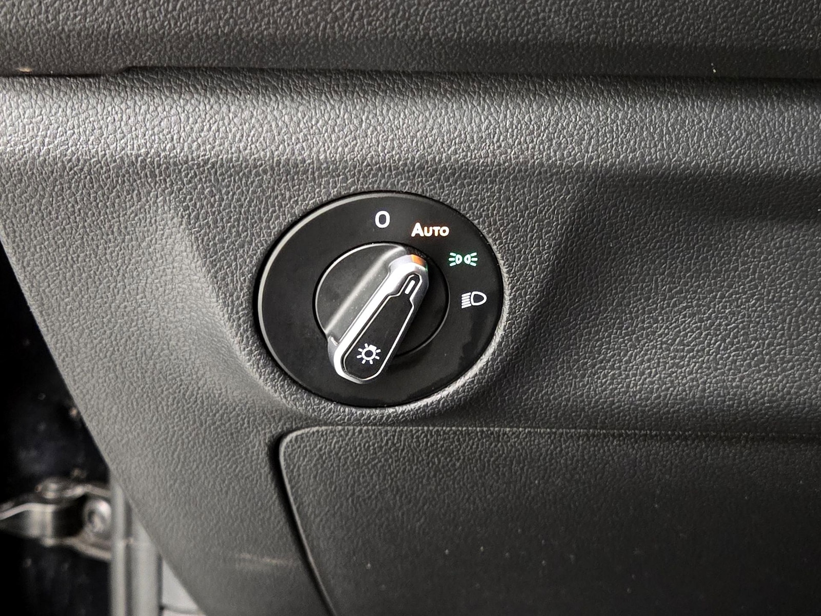 2024 Volkswagen Jetta S - Photo 14