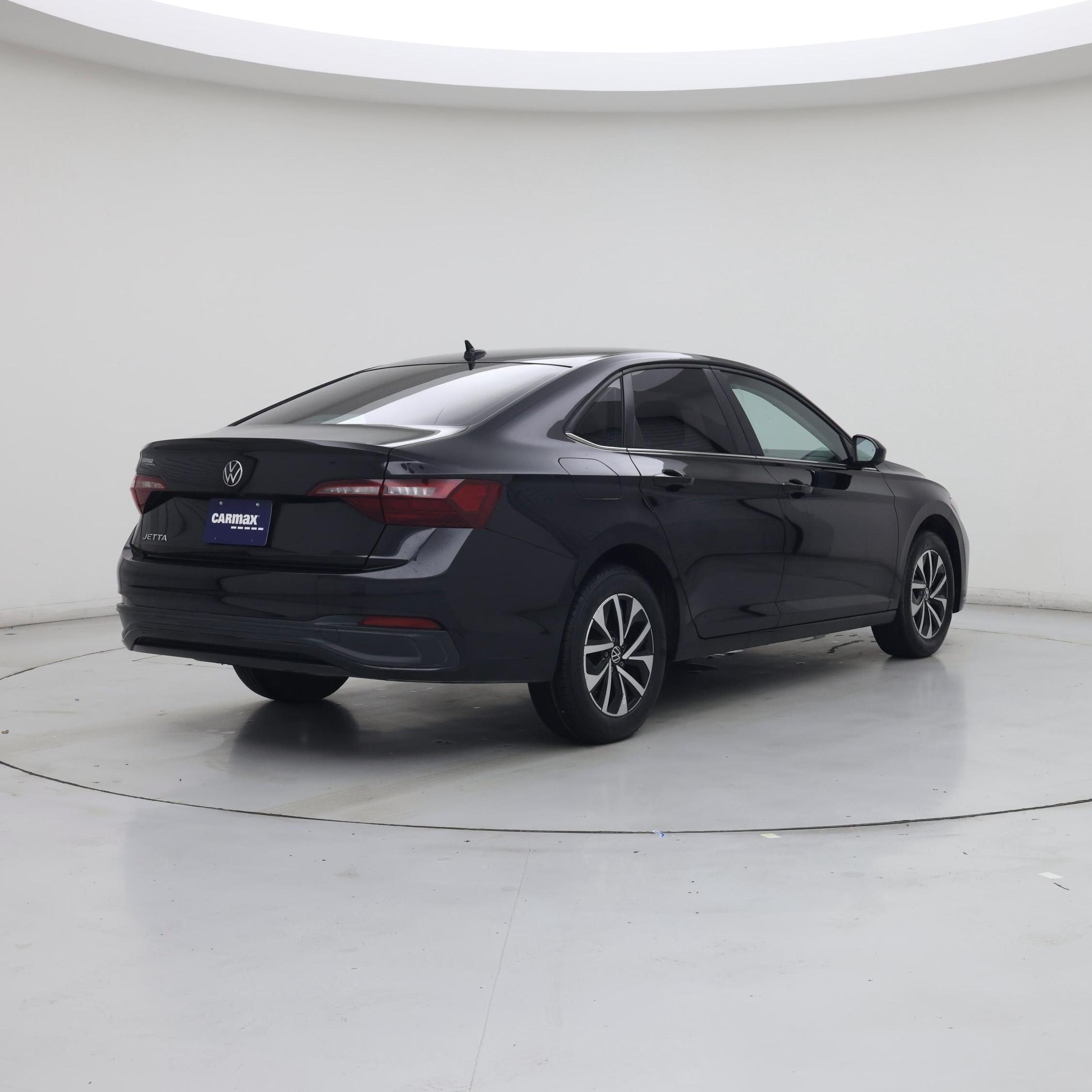 Thumbnail: 2024 Volkswagen Jetta - 8