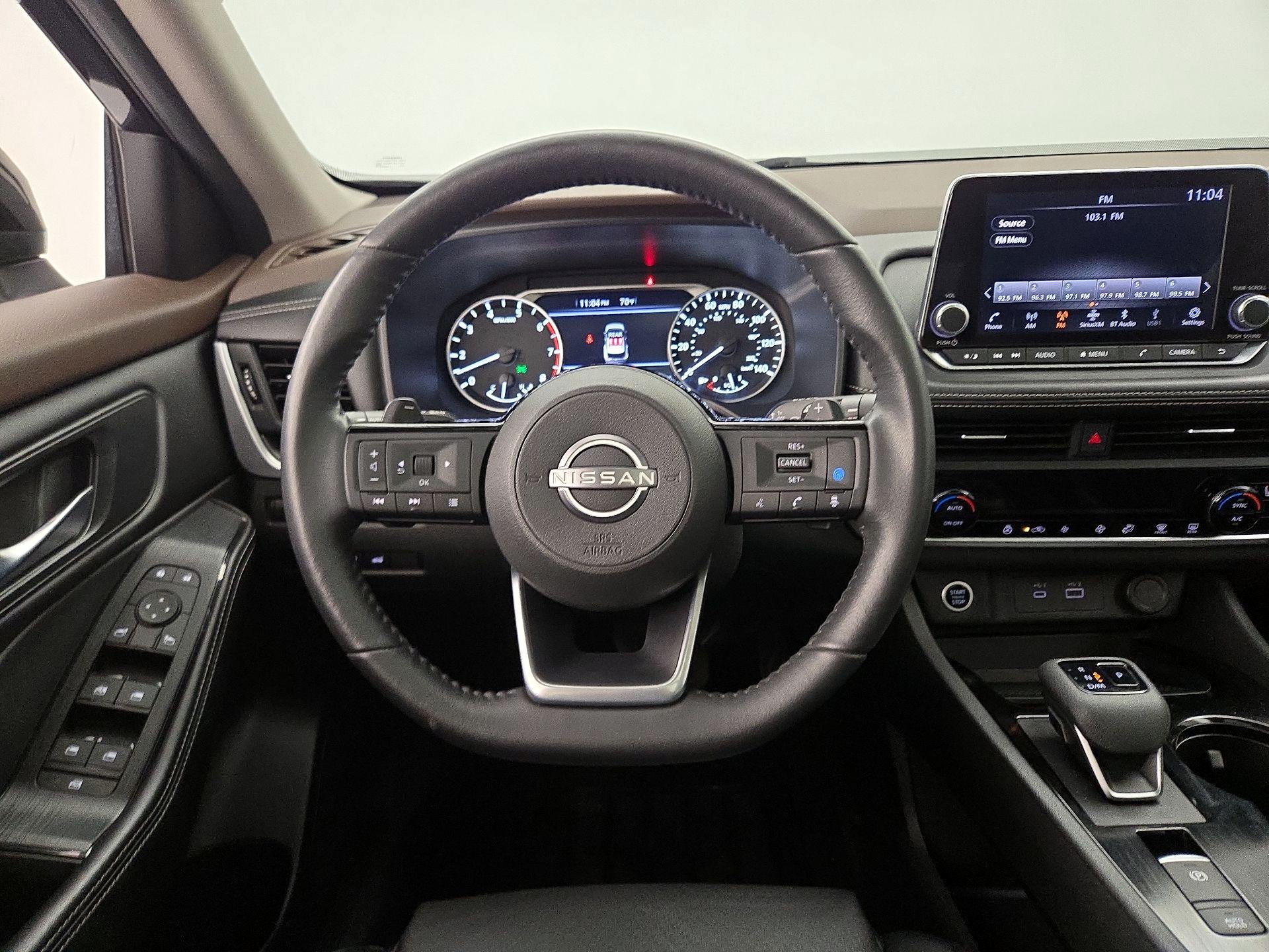 Thumbnail: 2023 Nissan Rogue - 10