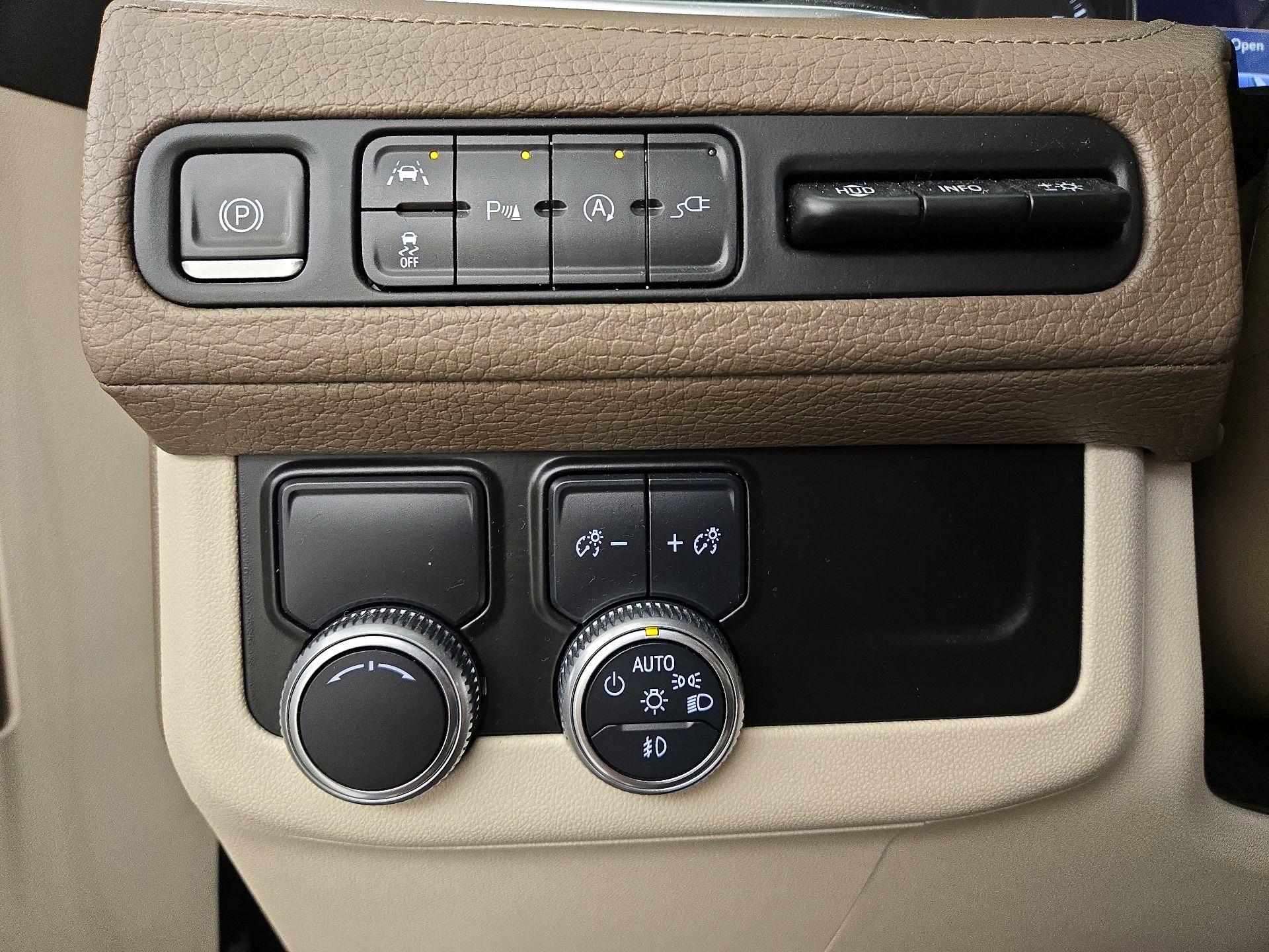 Thumbnail: 2021 GMC Yukon - 13