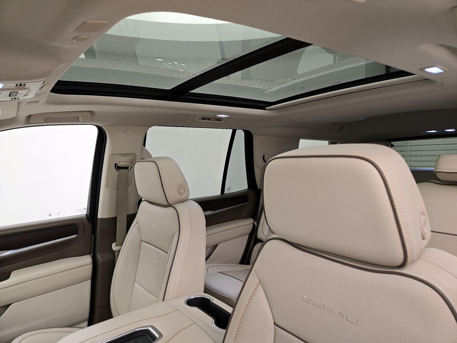 Thumbnail: 2021 GMC Yukon - 19